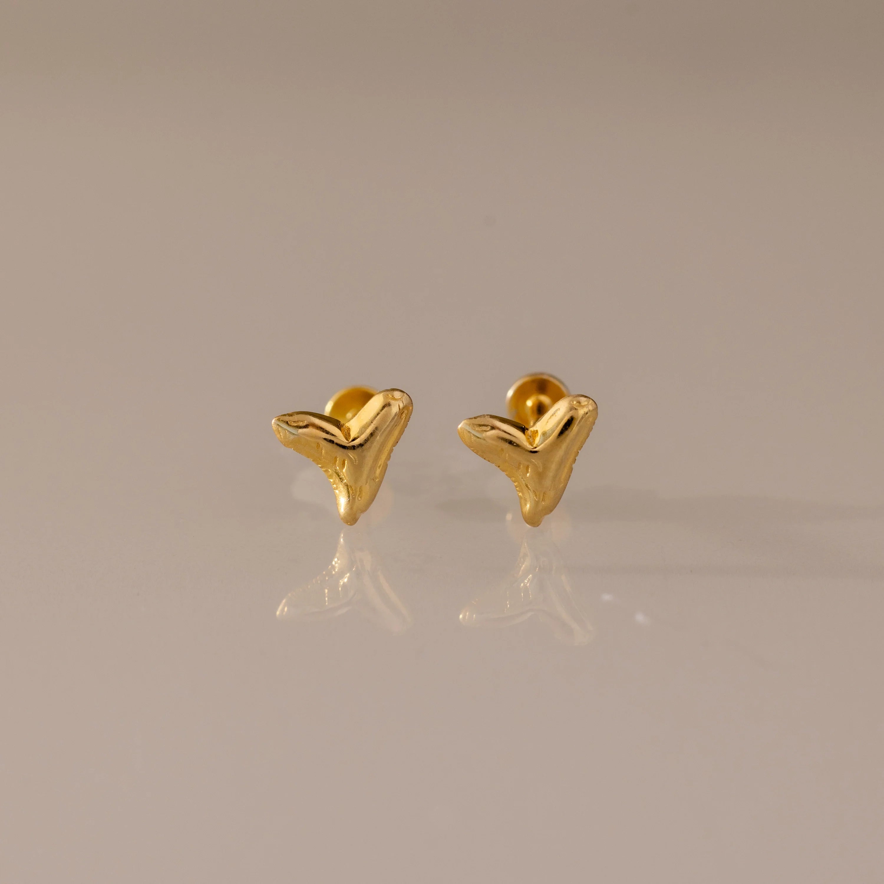 Shark Tooth Flatback Studs Silver 18K Gold Plated