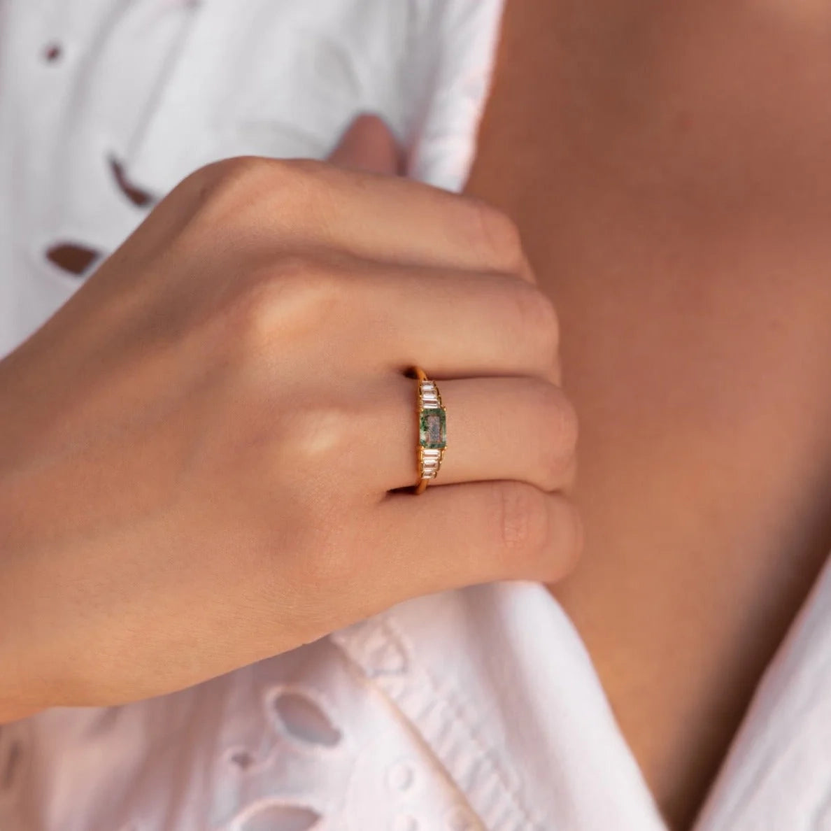 Radiant Aura: Agate Statement Ring