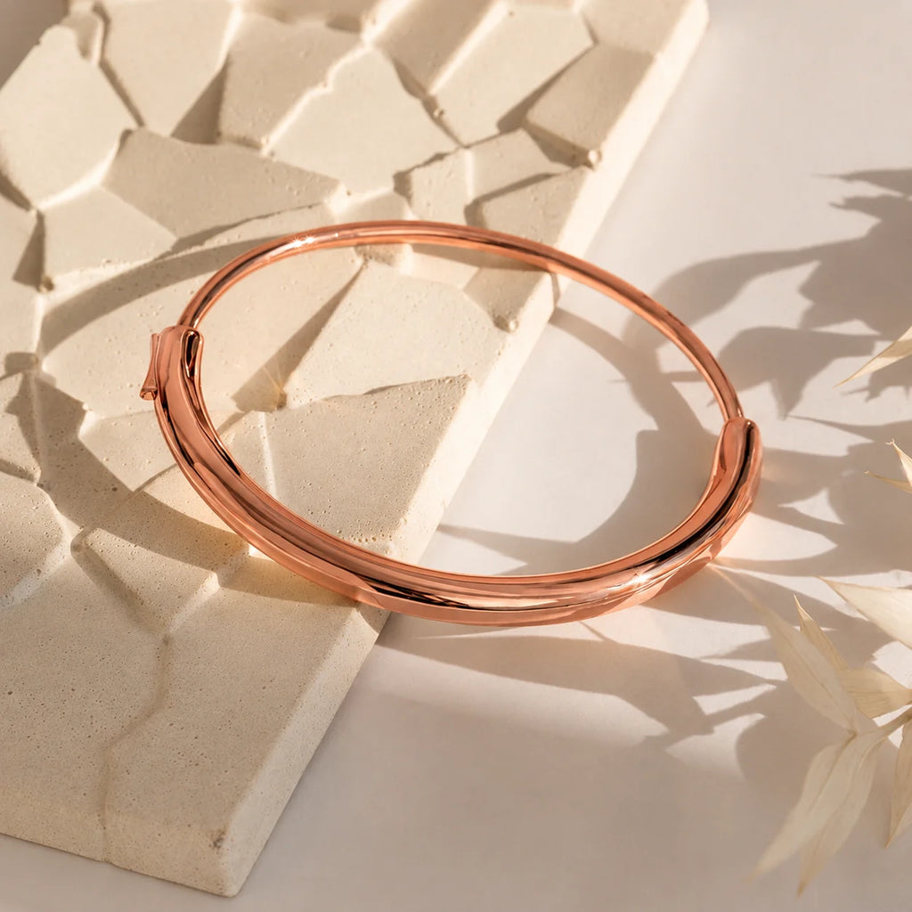 Aris Hinge Bangle