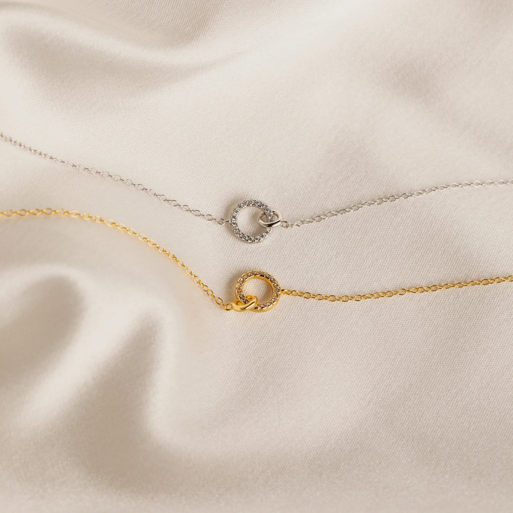 Pavé Circle Interlocking Necklace Silver 18K Gold Plated