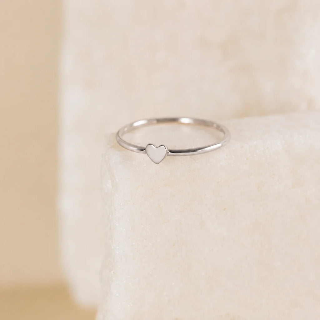 Nala Tiny Heart Ring