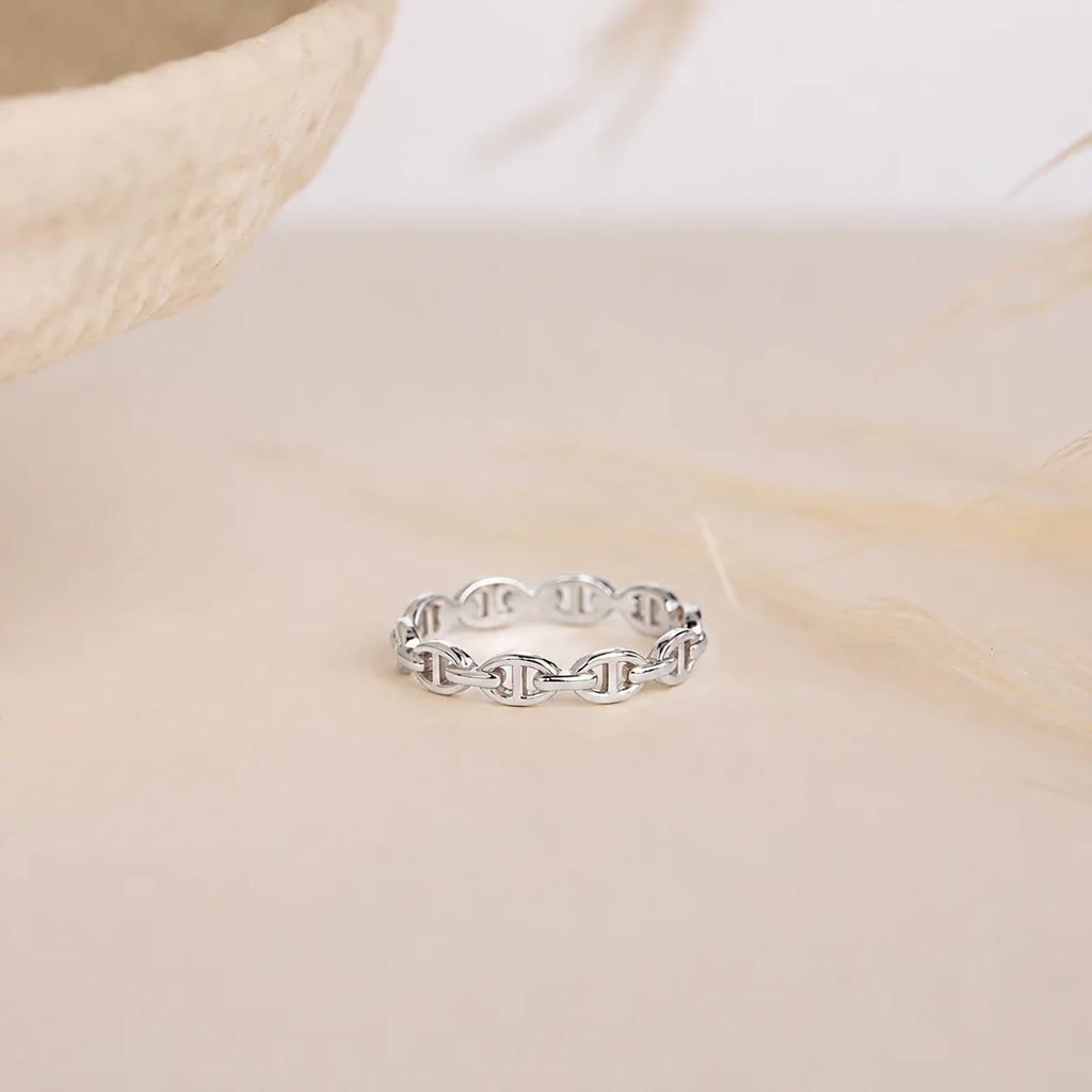 The Reese Link Ring