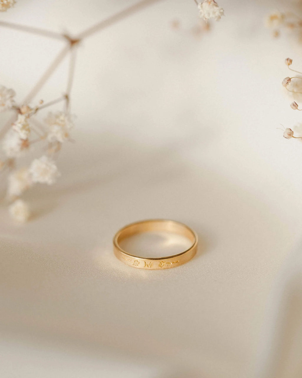 Personalized Floral Frame Band