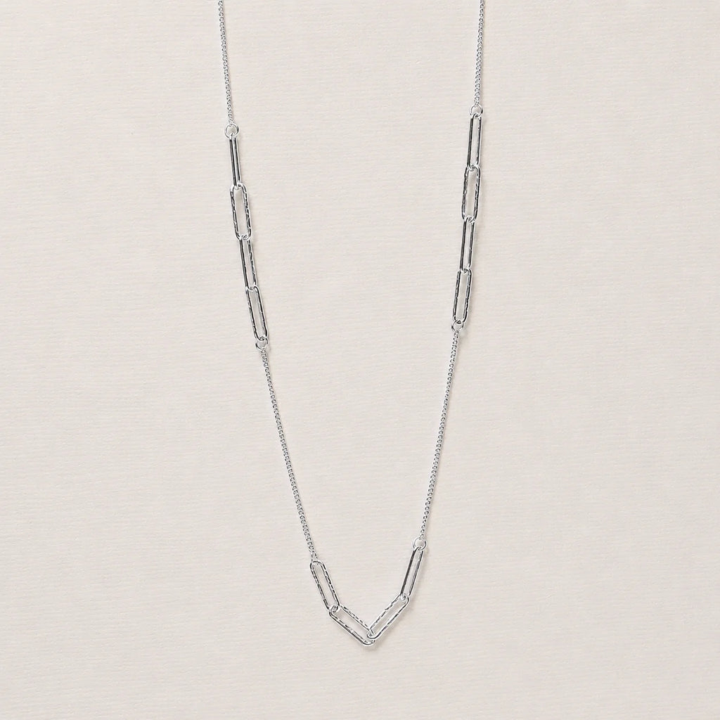 Textured Paperclip Necklace