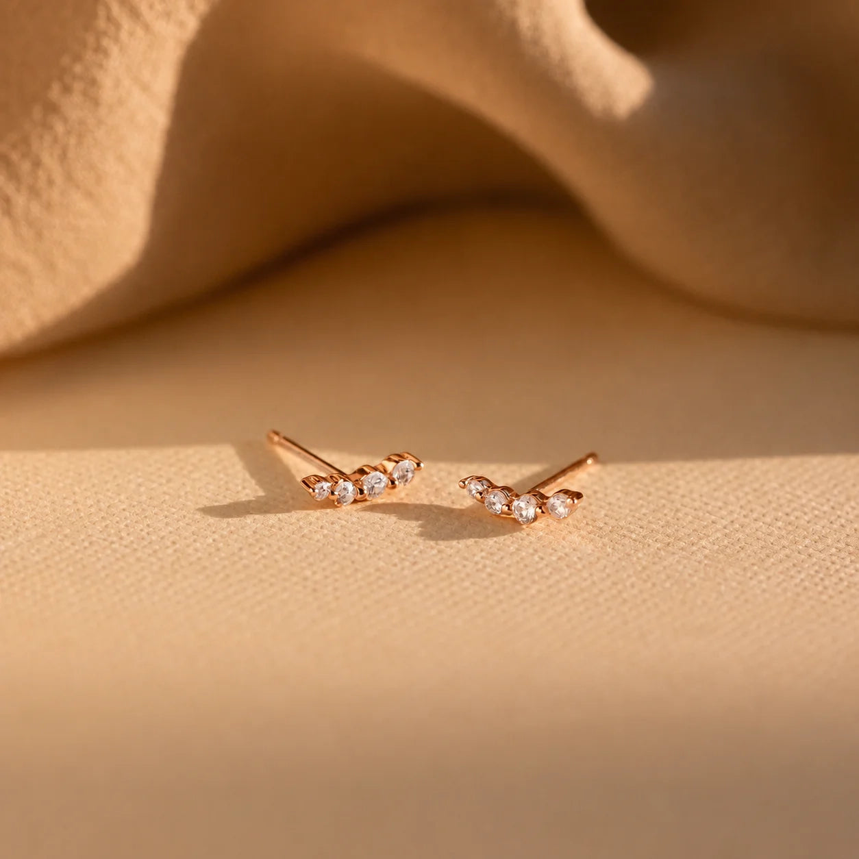 Tiny Diamond Climbers