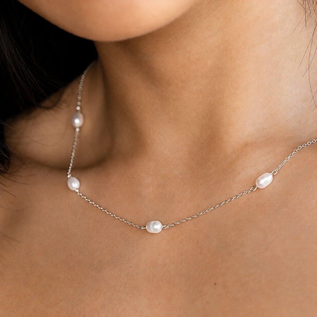 Anna Pearl Necklace