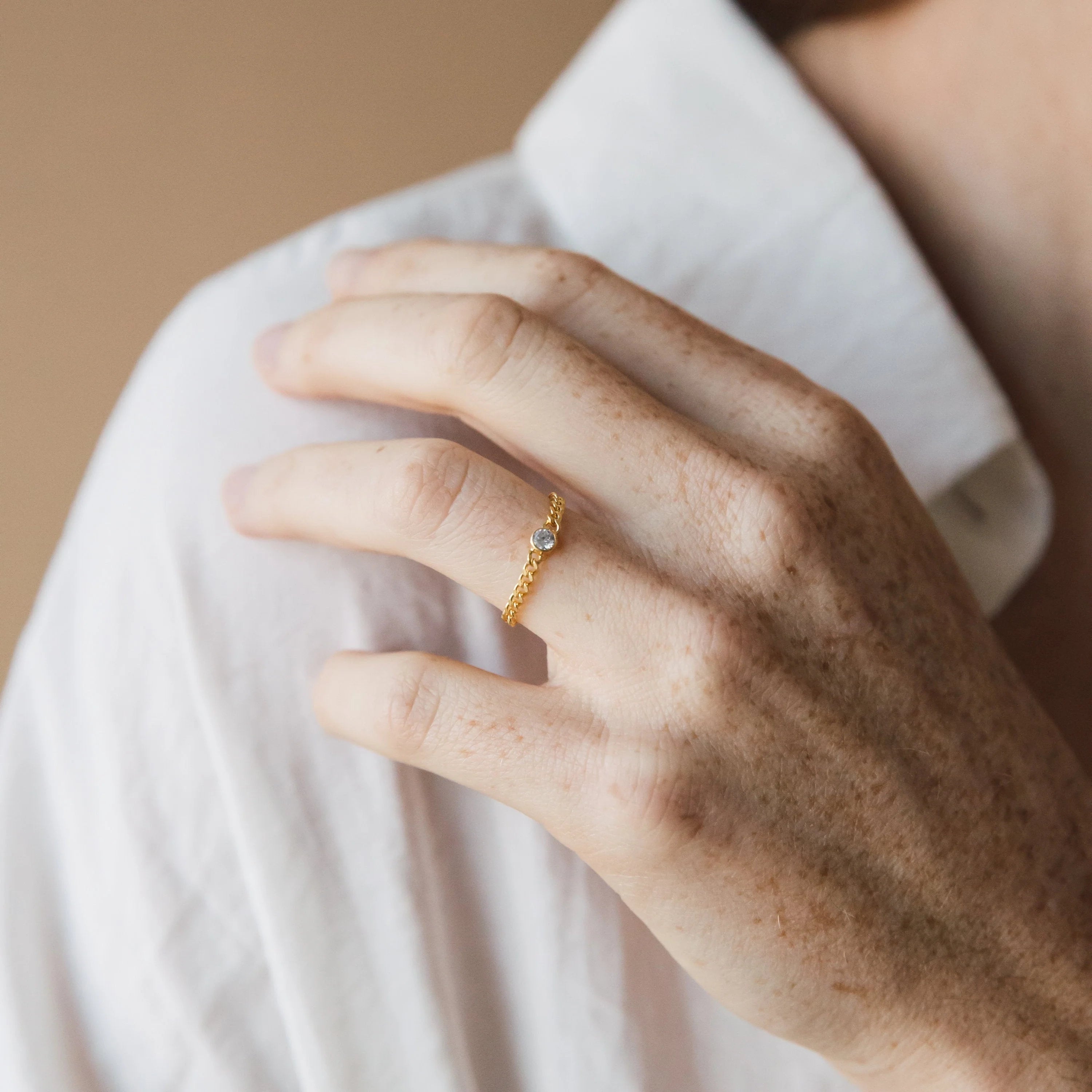 Curb Chain Birthstone Ring