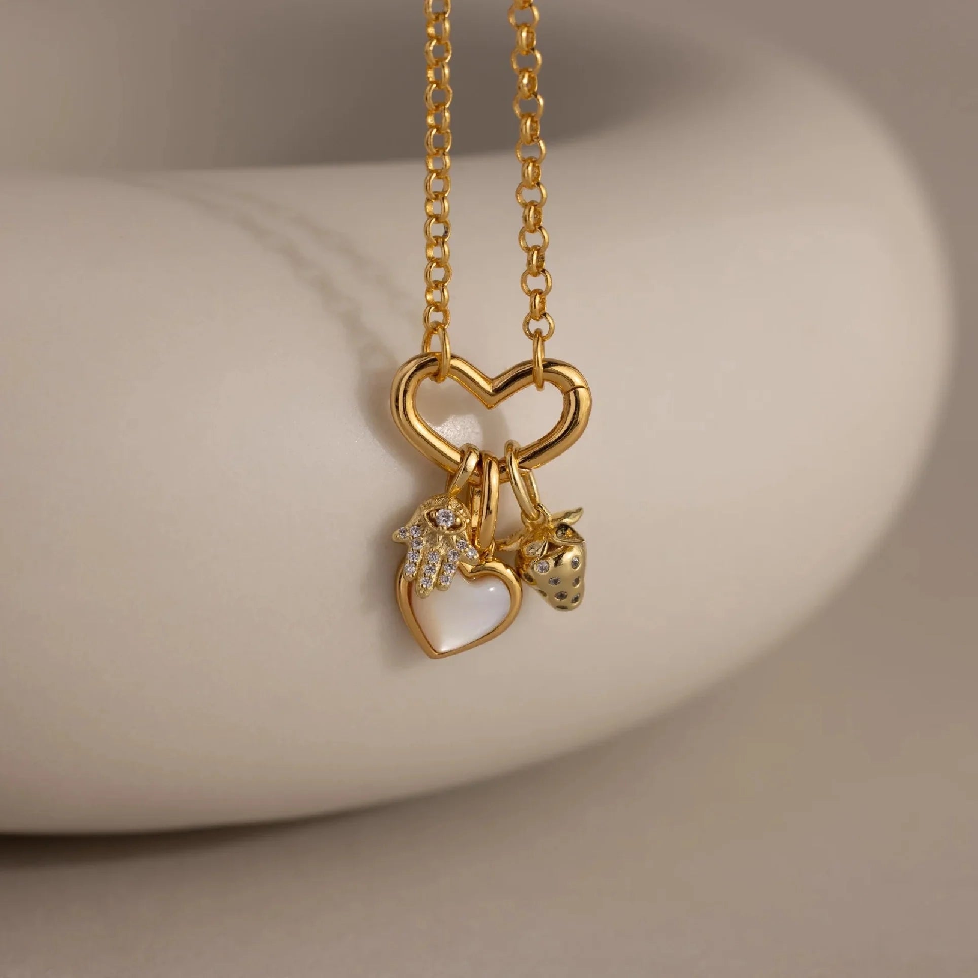 Sparkling Strawberry Charm