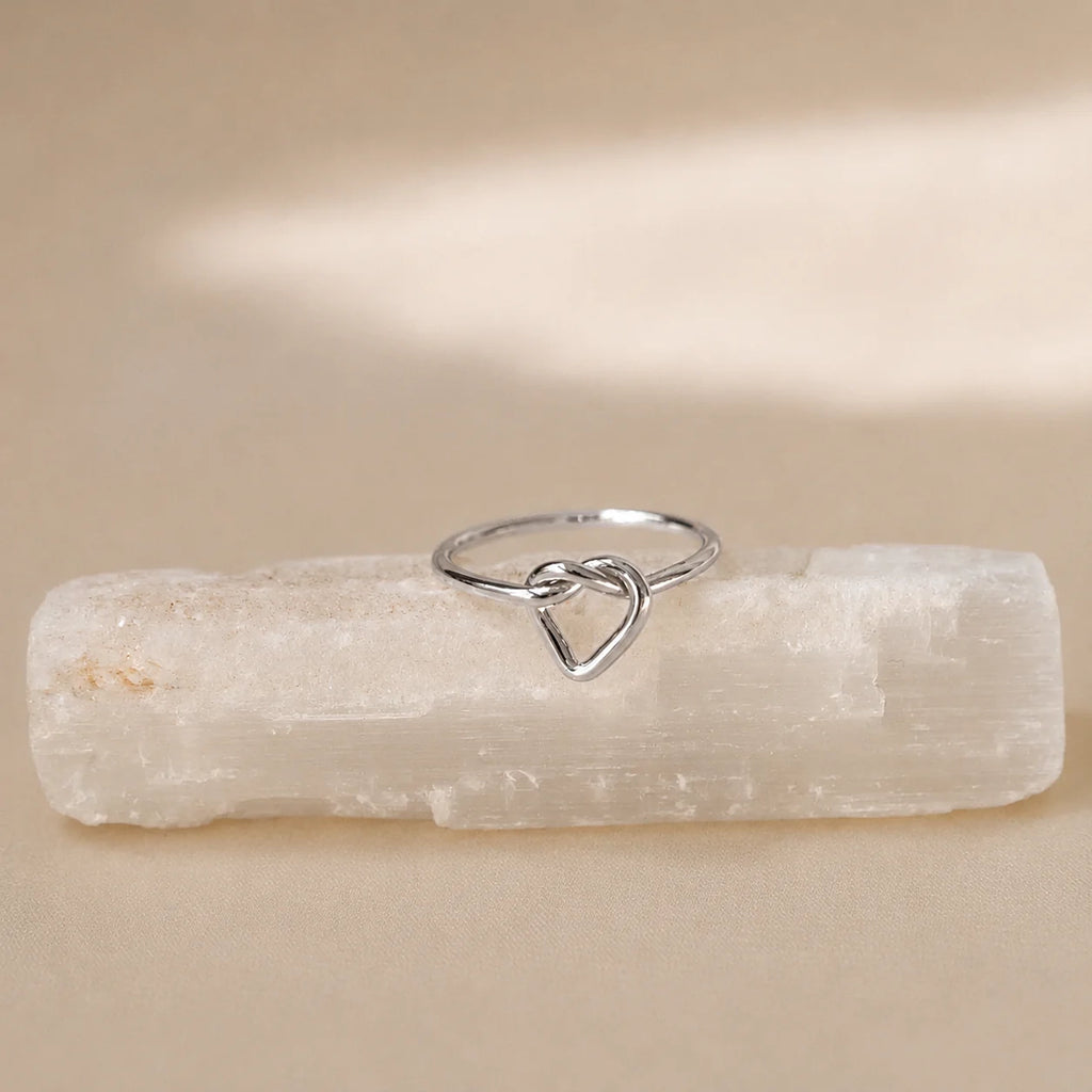 Love Heart Knot Ring