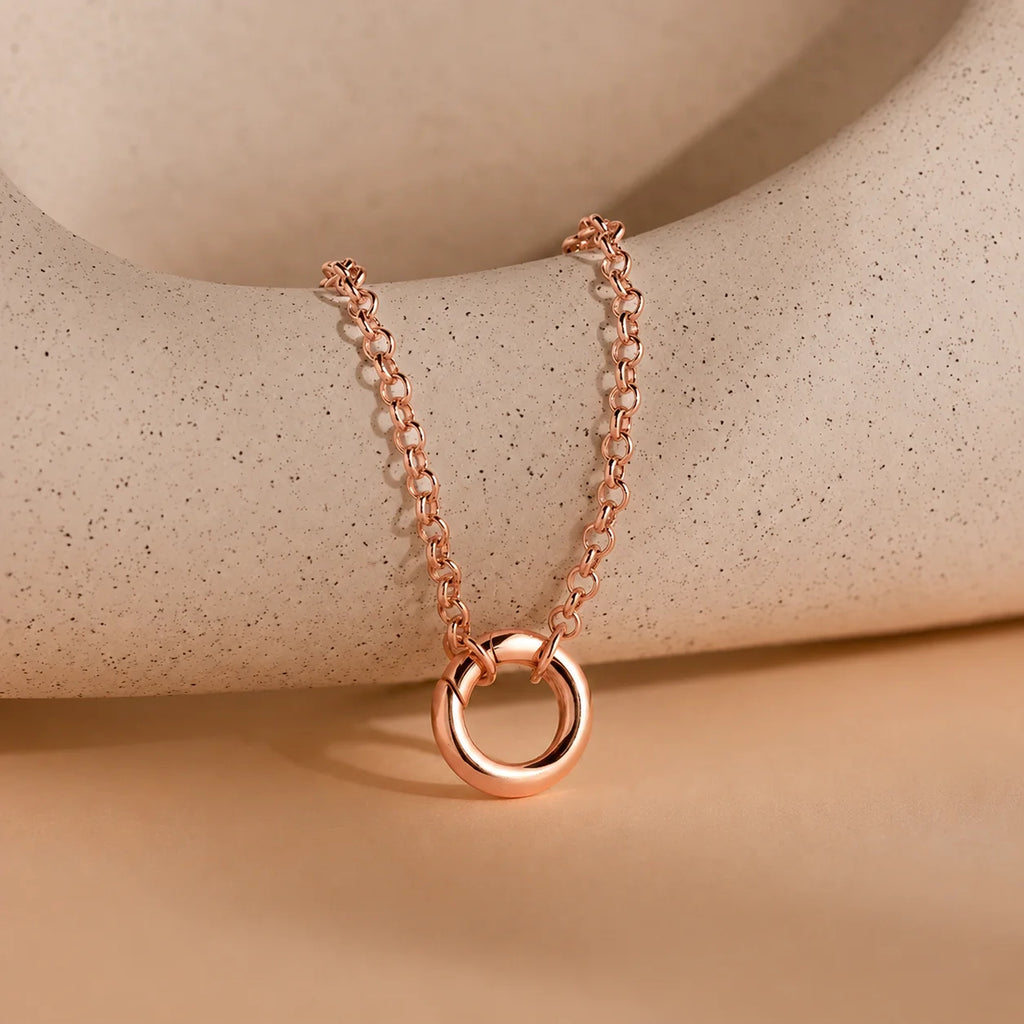 Circle Link Charm Bracelet