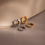 Editor III Huggies Silver 18K Gold Plated