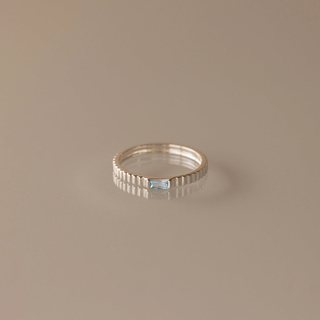 Ribbed Aquamarin Ring Silver 18K Gold Plated