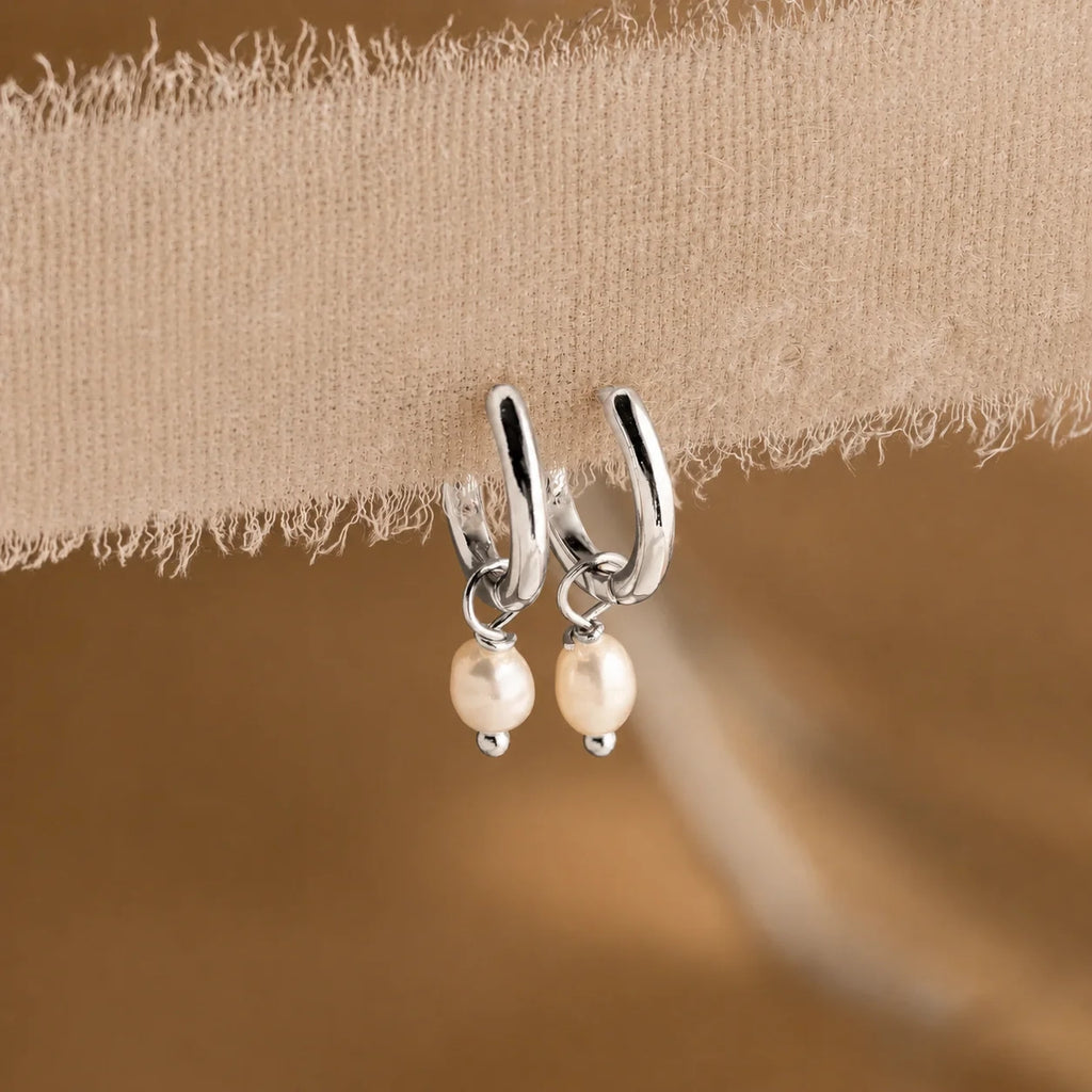 Dainty Pearl Huggies