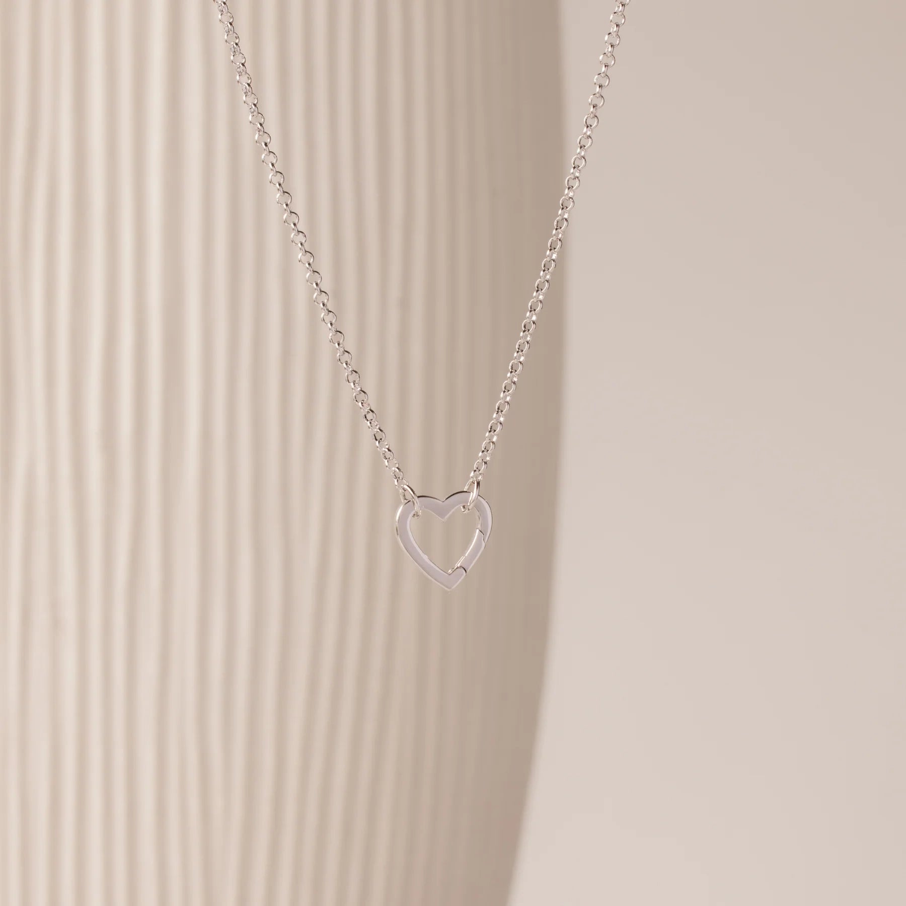 Rolo Heart Clasp Necklace Silver 18K Gold Plated