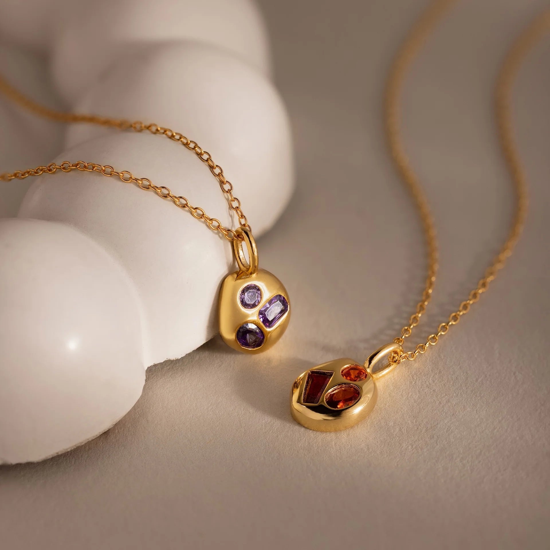 Mixed Garnet Capsule Necklace Silver 18K Gold Plated