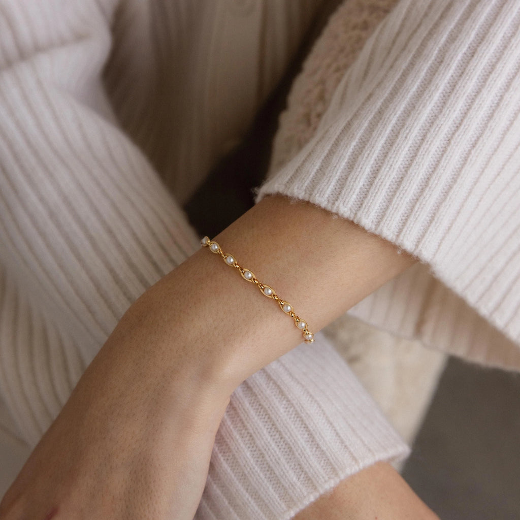 Eternity Pearl Bracelet Silver 18K Gold Plated