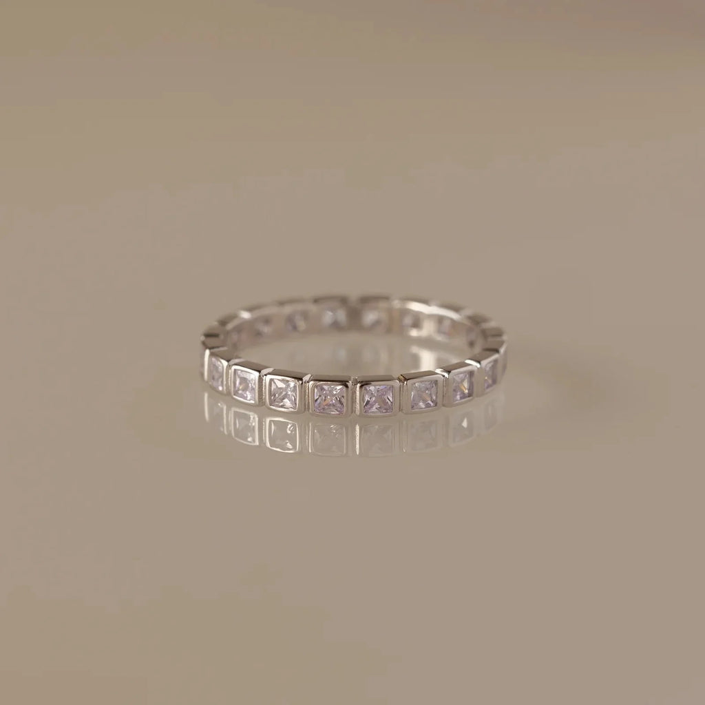 Alexandrite Infinity Bezel Ring