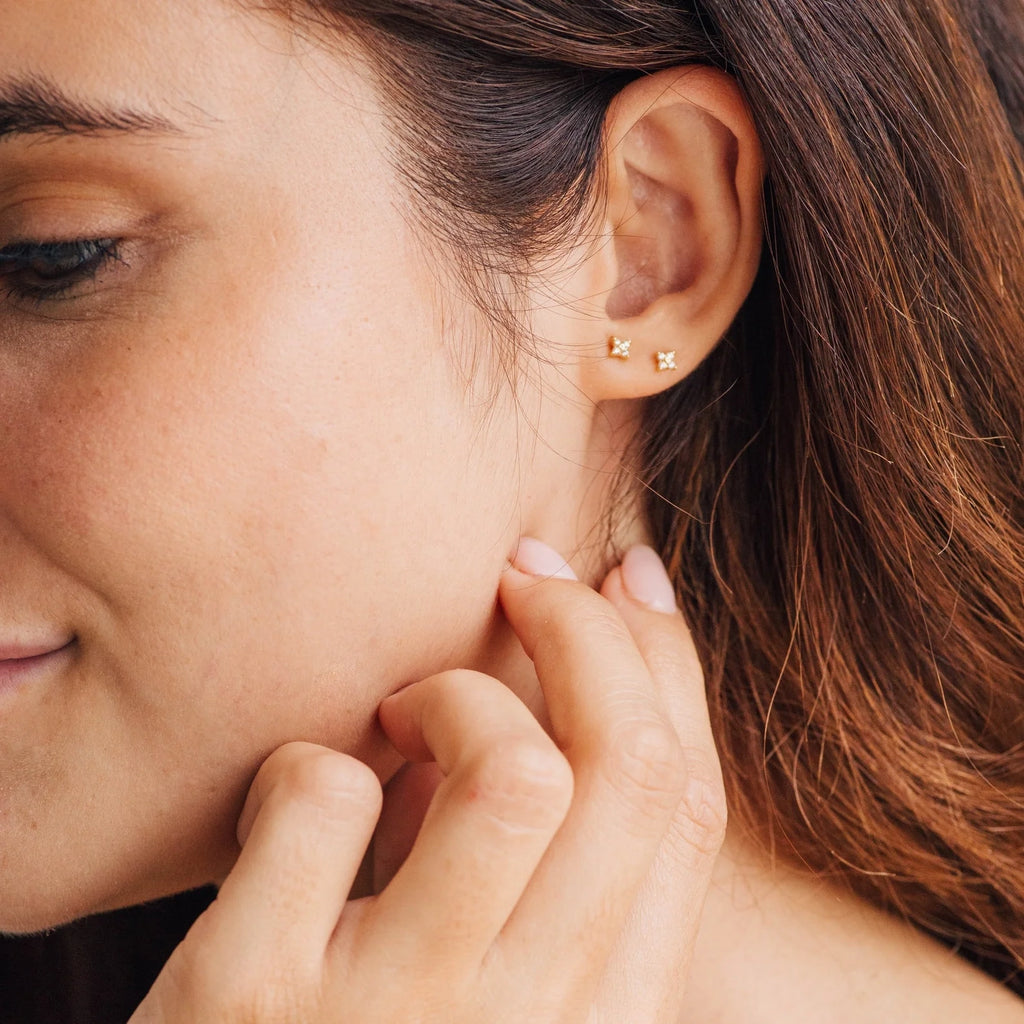 Diamond Flower Studs Silver 18K Gold Plated