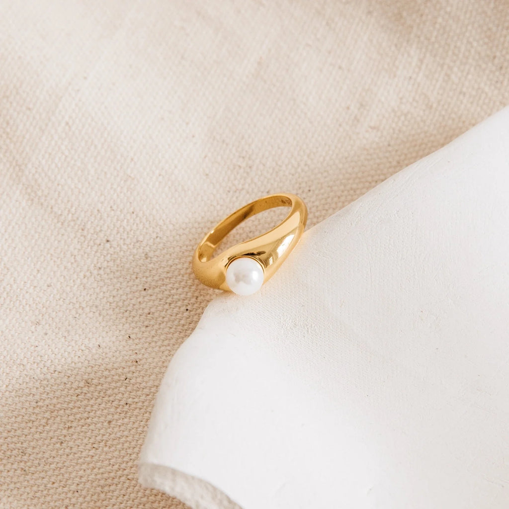 Freshwater Pearl Signet Ring Silver 18K Gold Plated