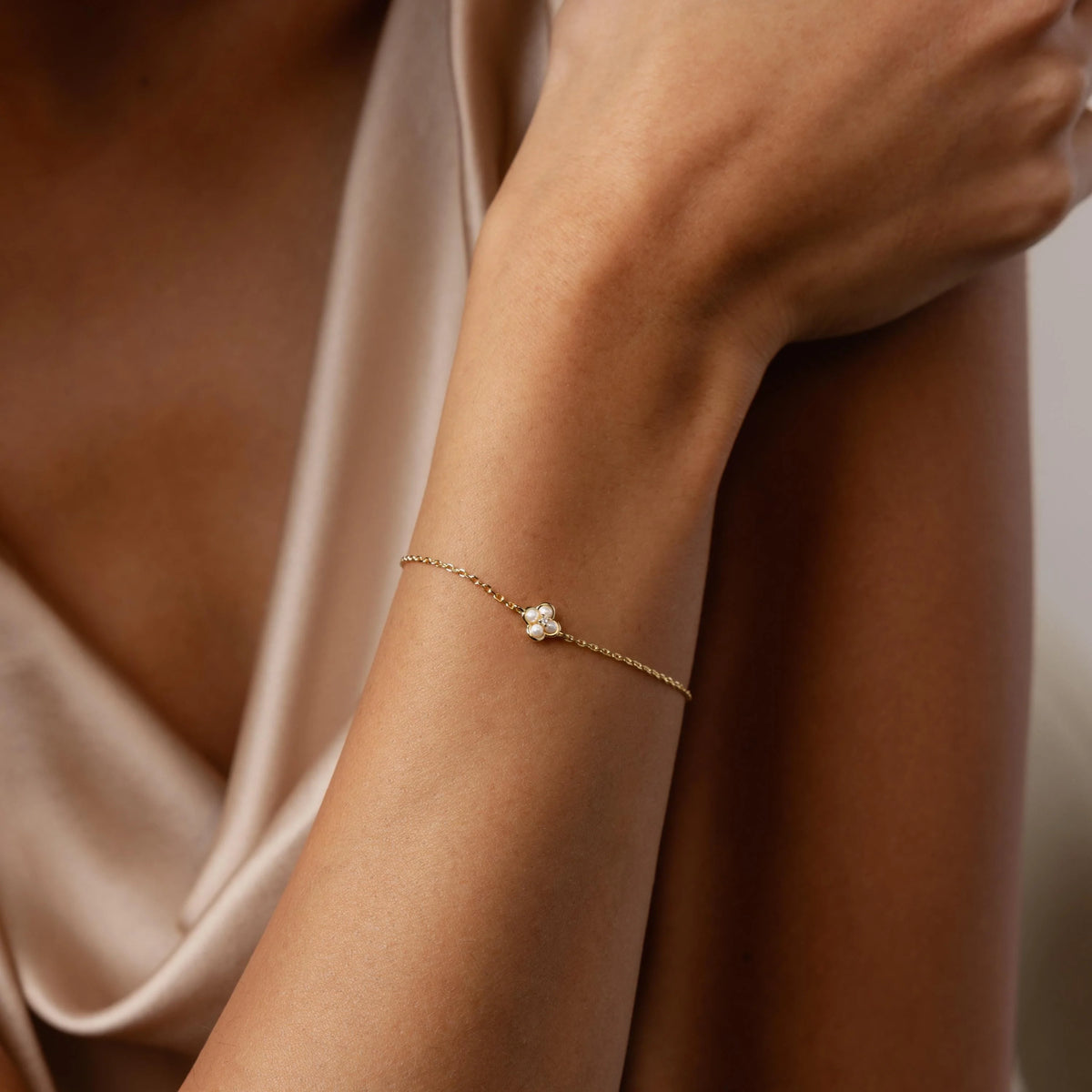 Diamond Pearl Flower Bracelet Silver 18K Gold Plated