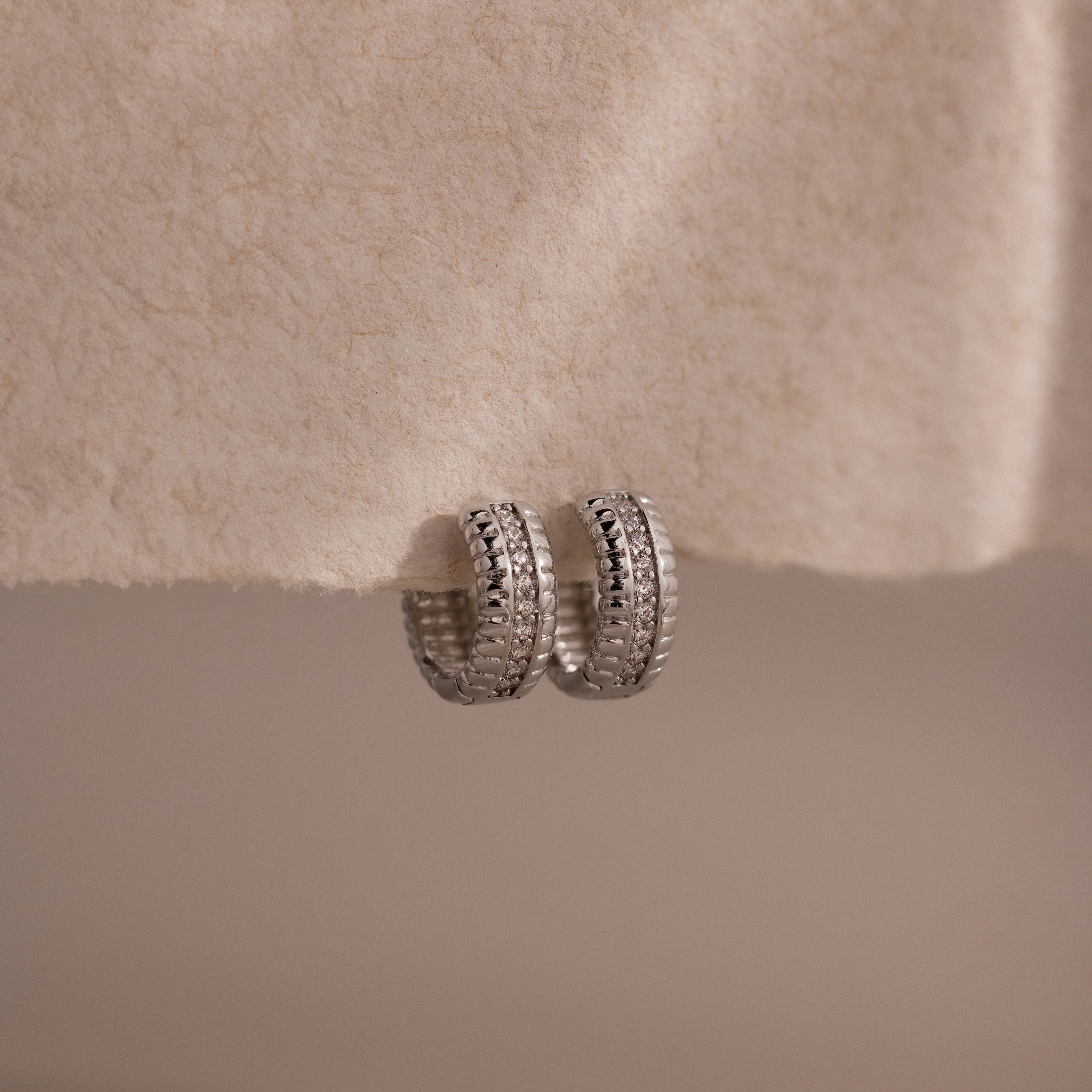 Diamonds Ribbed Pave Huggies Silver 18K Gold Plated