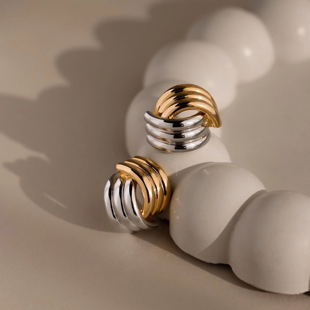 Ribbed Mixed Metal Studs Silver 18K Gold Plated