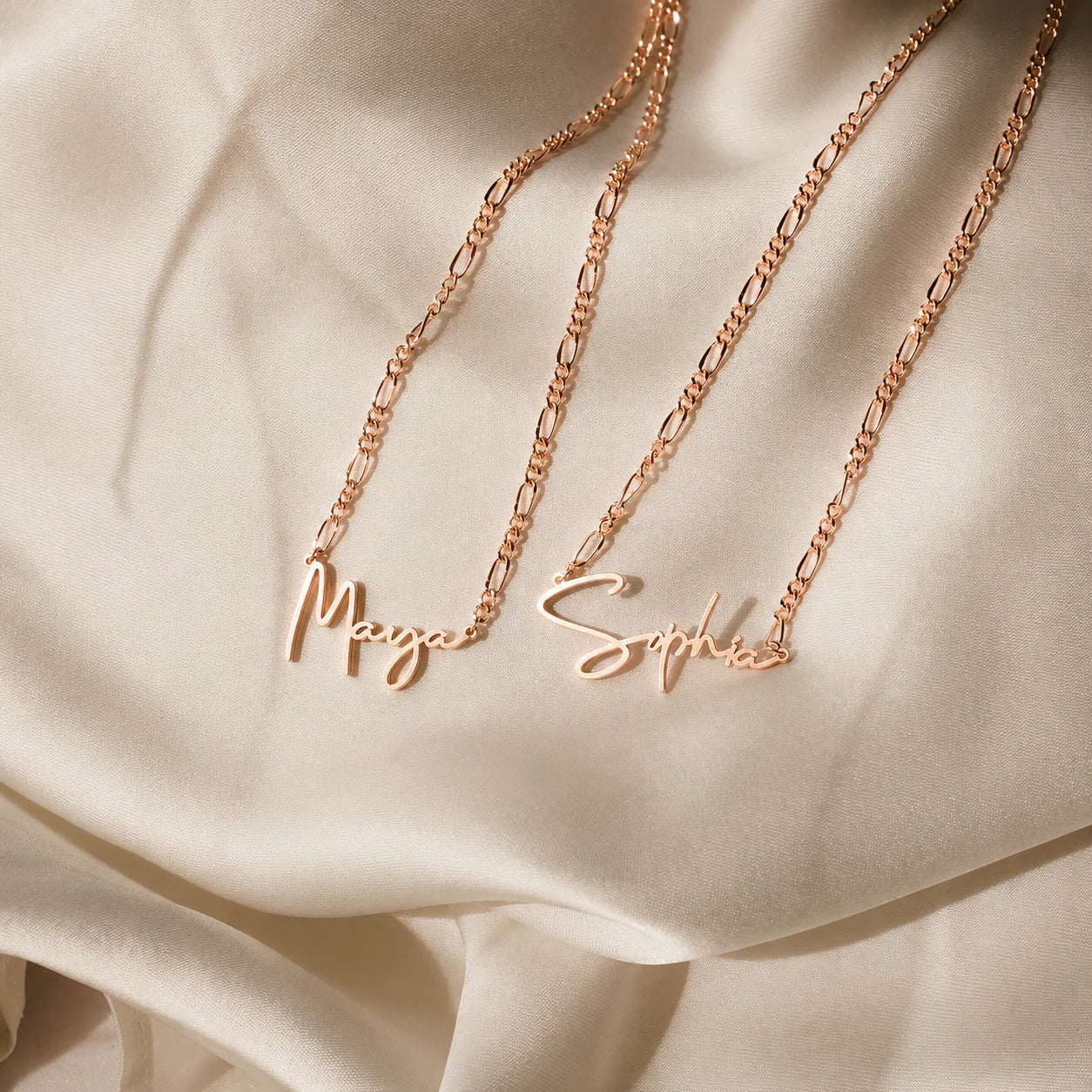 Summer Name Necklace in Figaro Chain