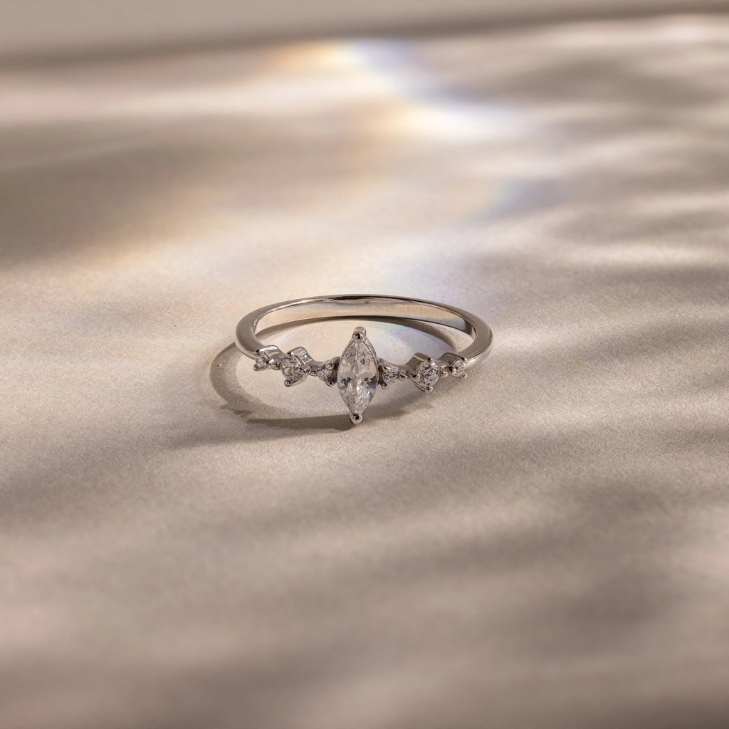Harlow Diamond Ring Silver 18K Gold Plated