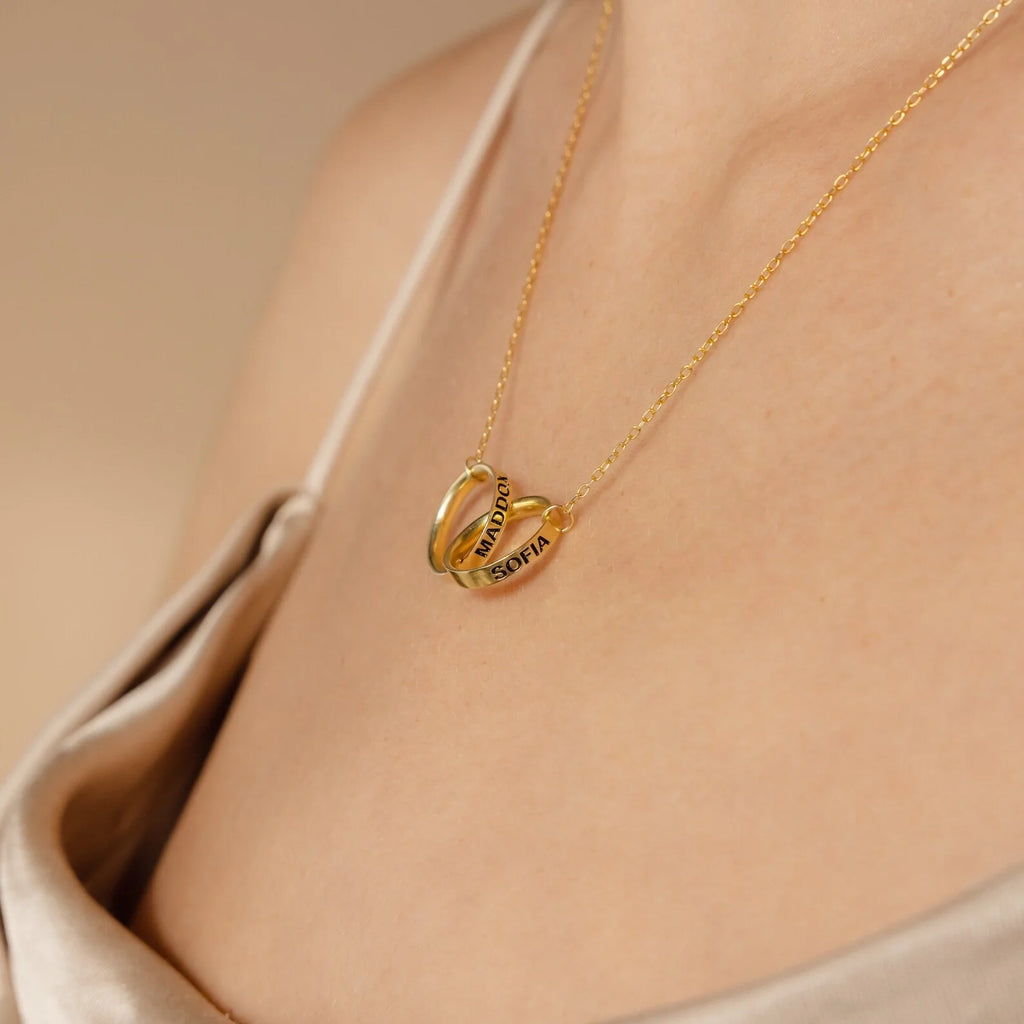 Engraved Interlocking Necklace Silver 18K Gold Plated