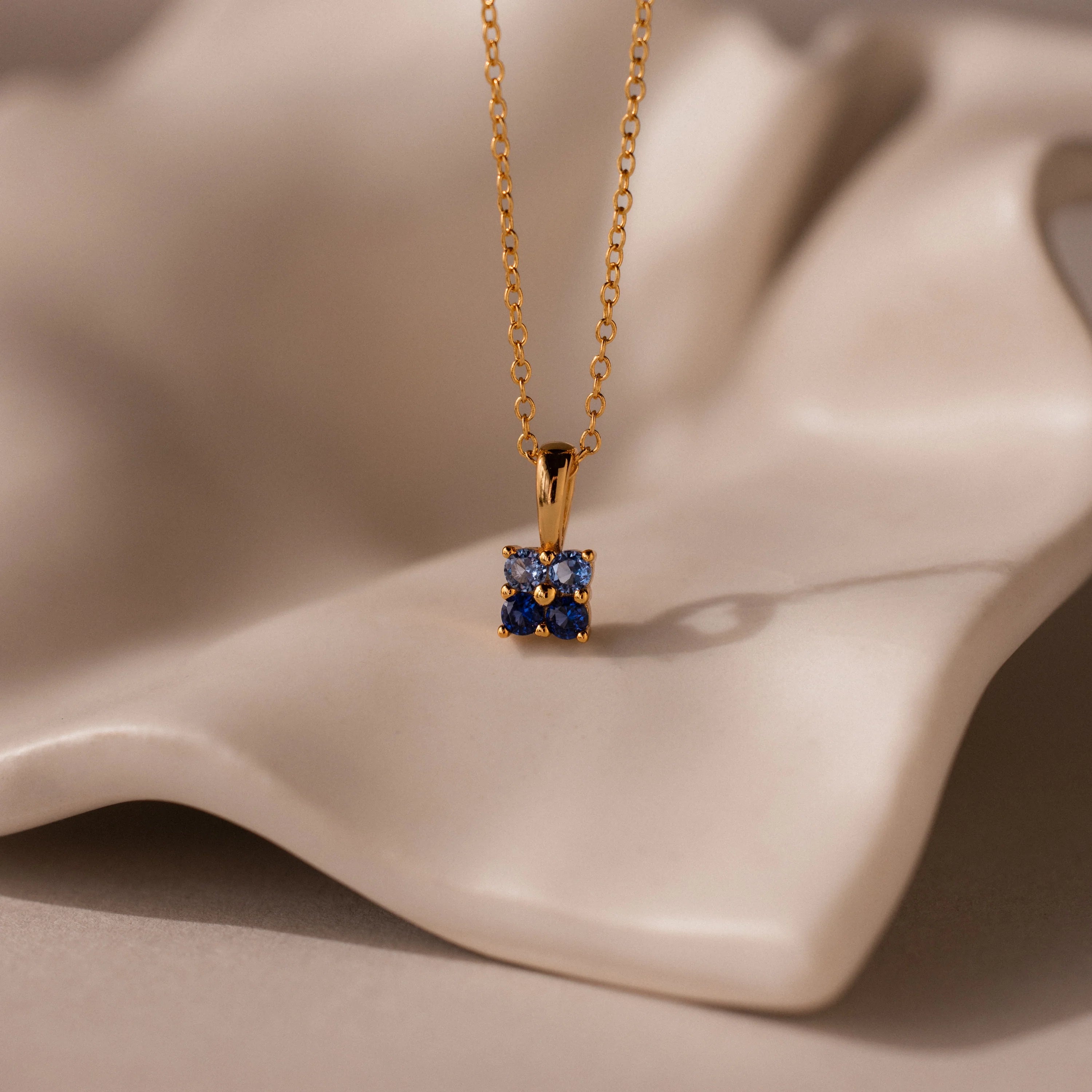 Ombre Blue Zircon Flower Necklace Silver 18K Gold Plated