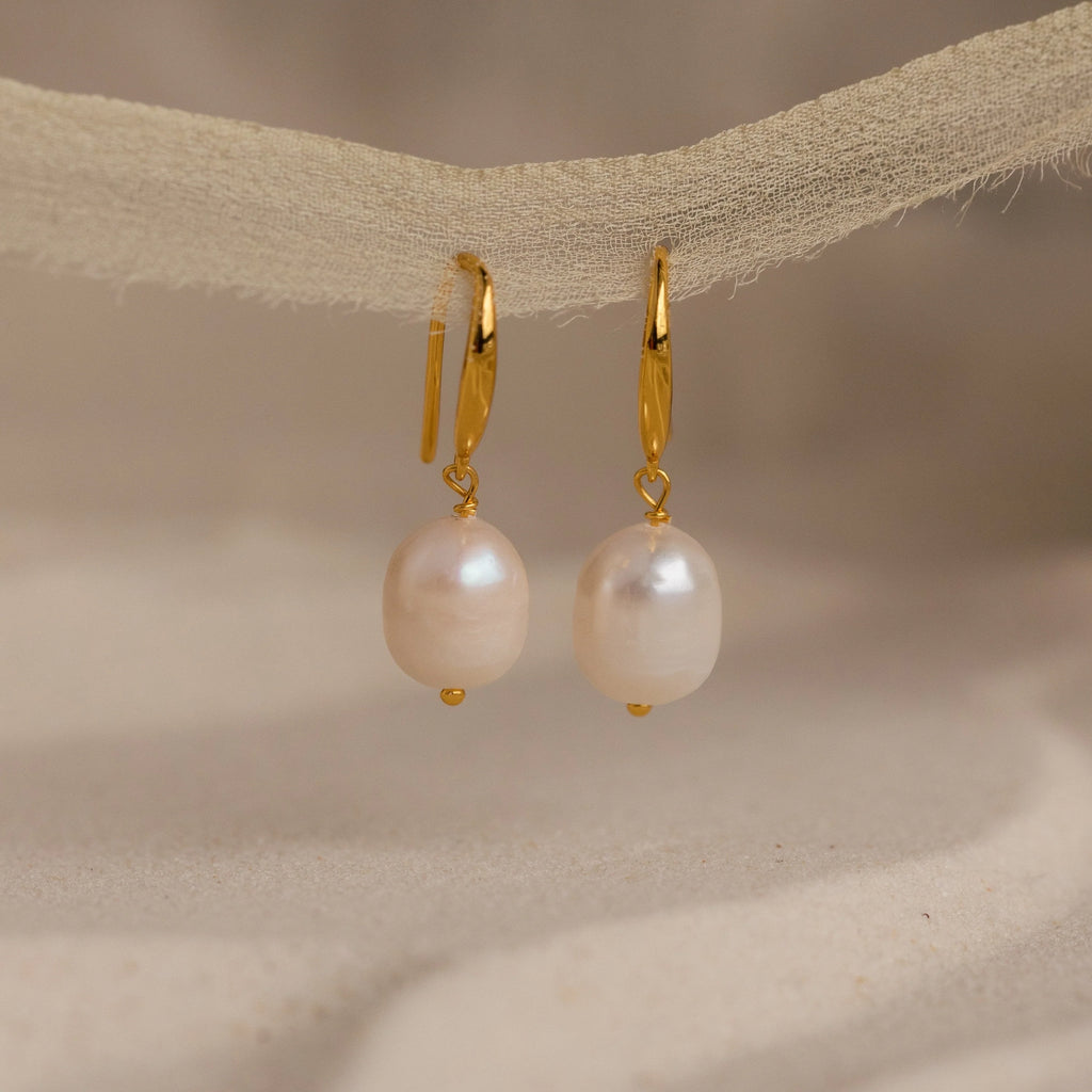 Timeless Pearl Drop Earrings