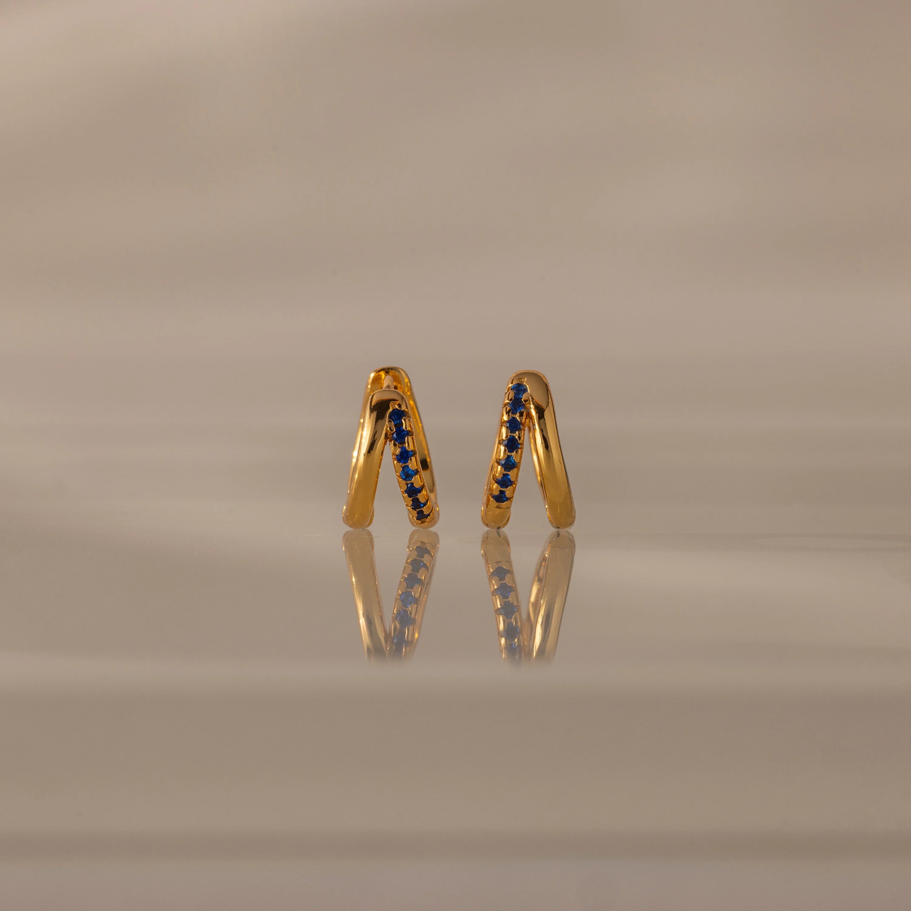 Amelia Duo Sapphire Huggies Silver 18K Gold Plated