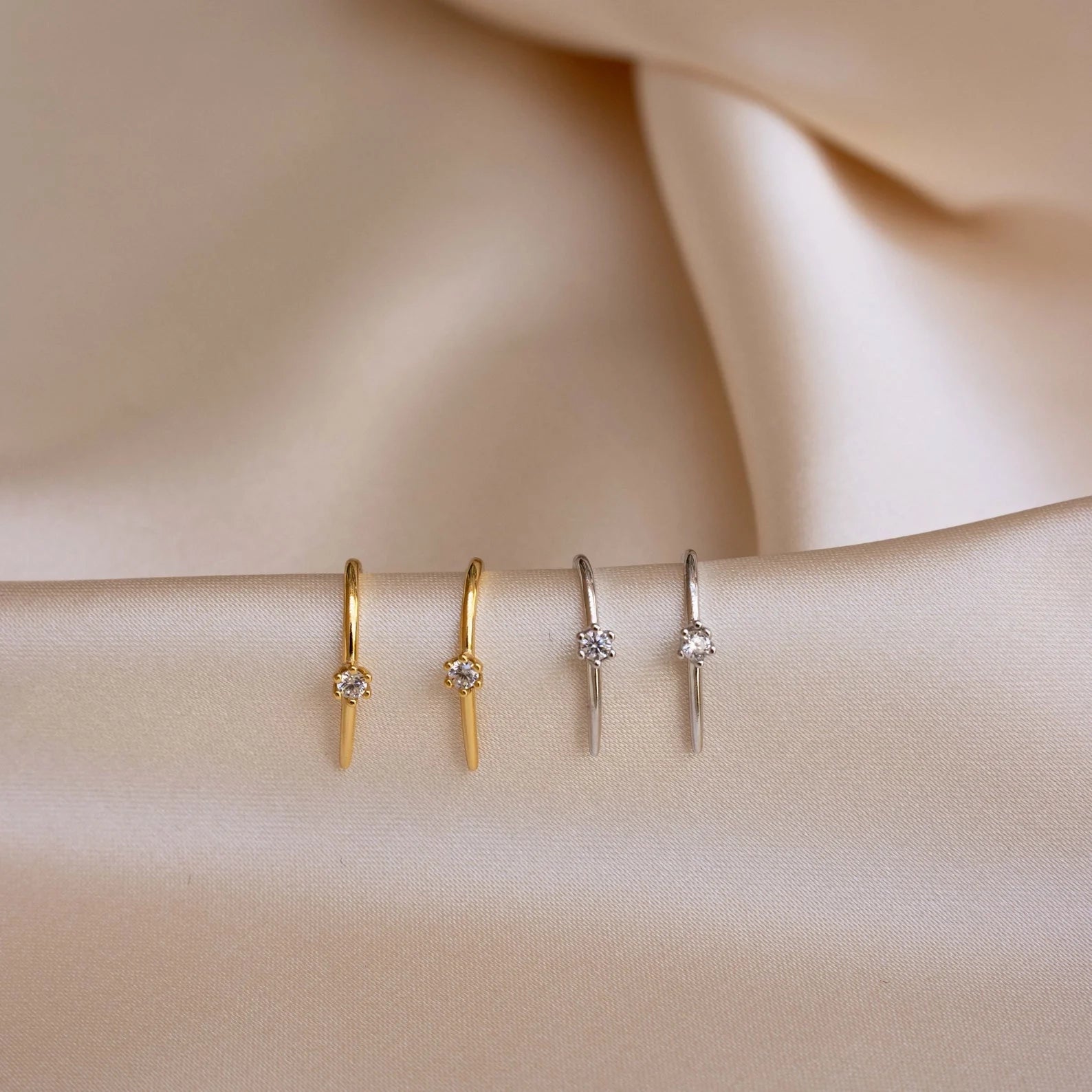 Rylee Diamond Wire Earrings Silver 18K Gold Plated