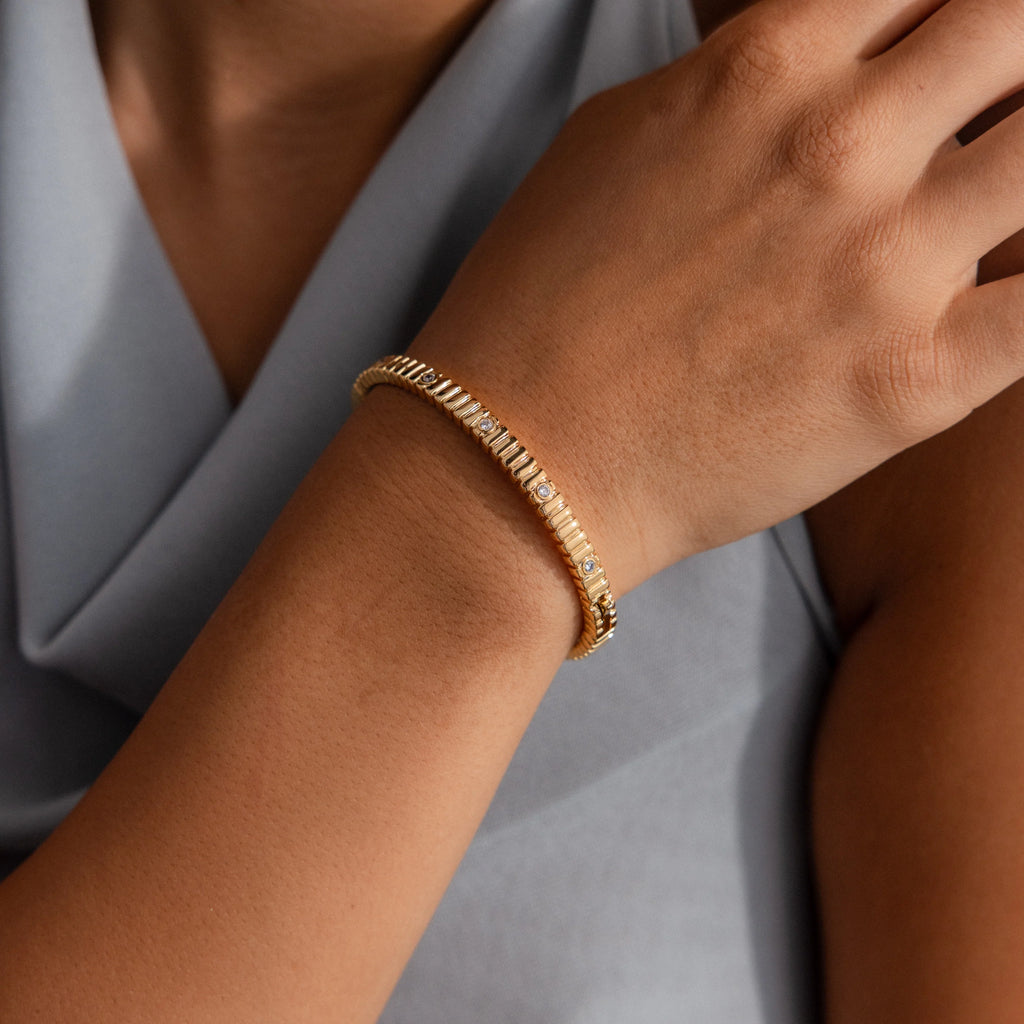 Ribbed Diamond Bangle Silver 18K Gold Plated