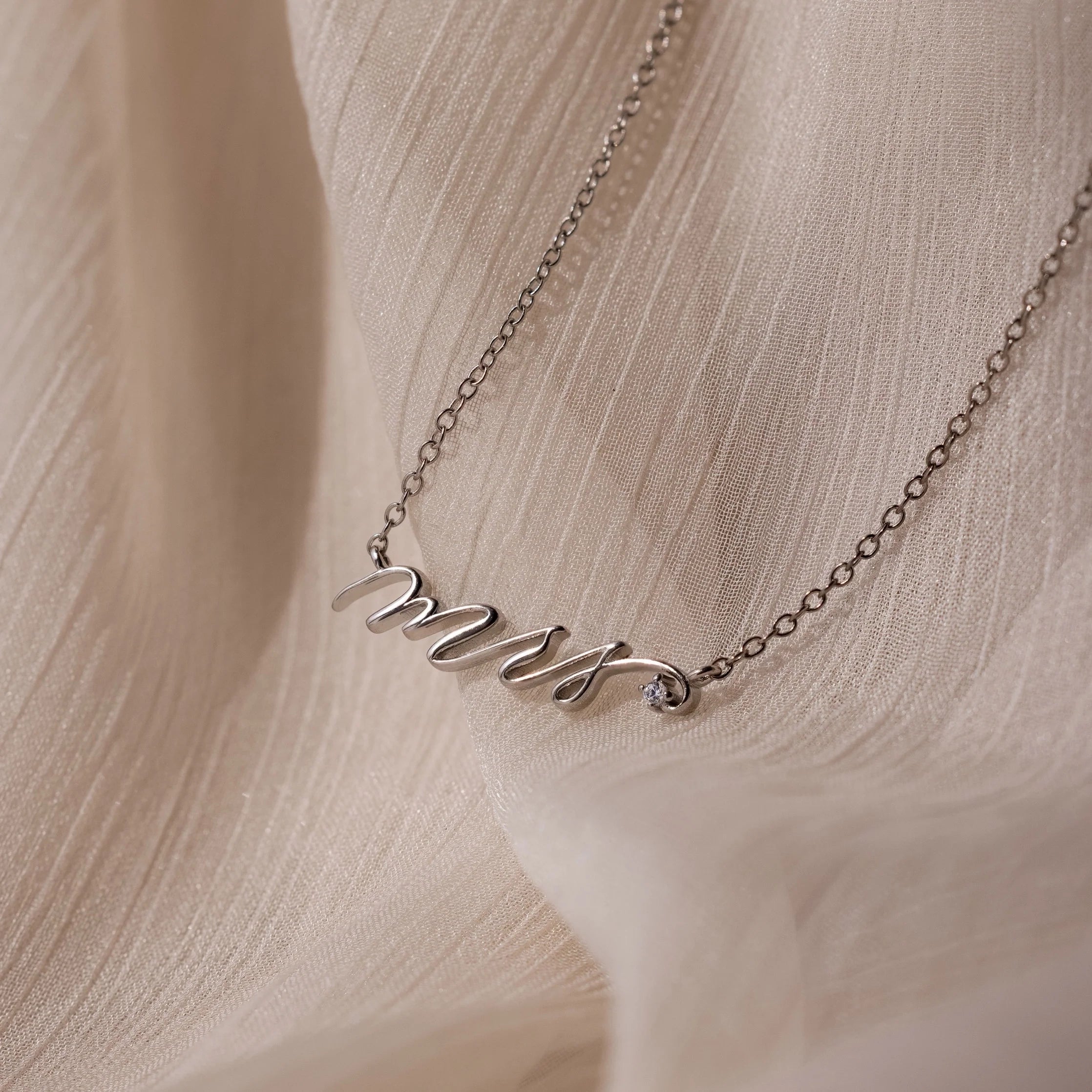 Mrs. Necklace Silver 18K Gold Plated