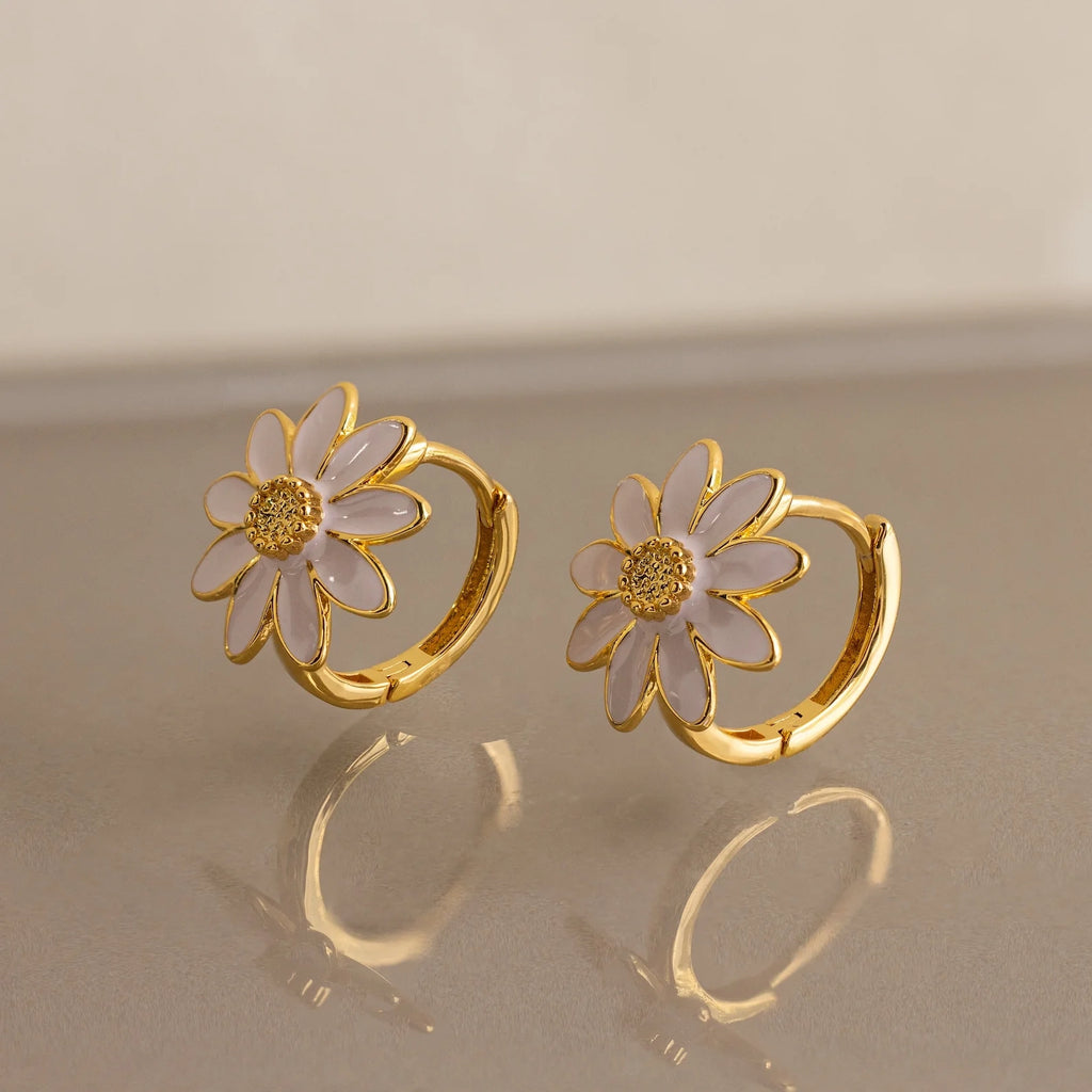 Daisy Huggies Silver 18K Gold Plated