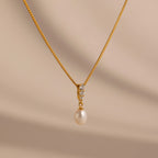 Diamond Pearl Droplet Necklace Silver 18K Gold Plated