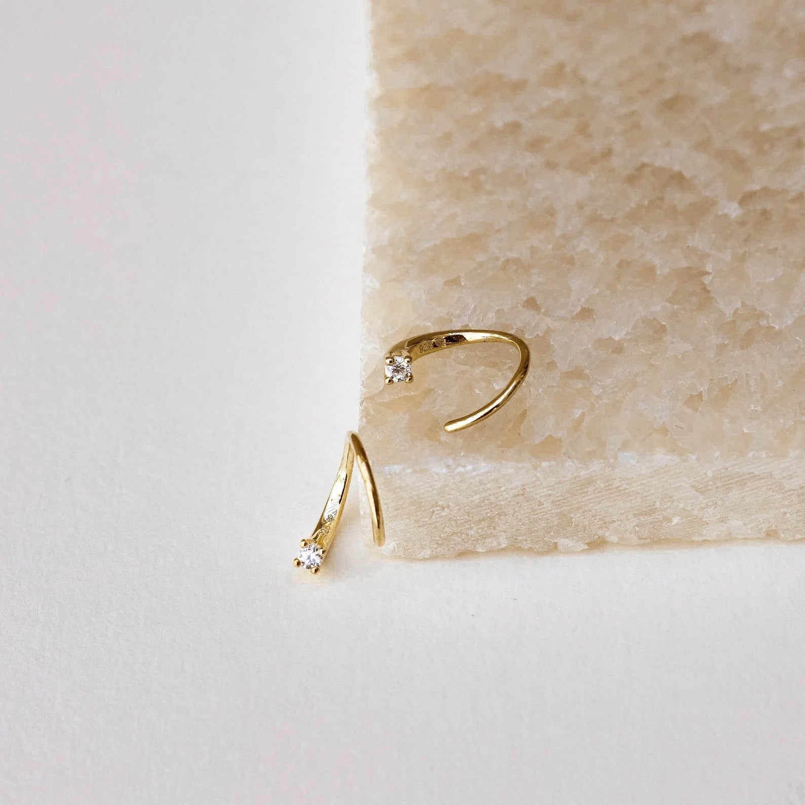 Diamond Jady Wire Hoops Silver 18K Gold Plated