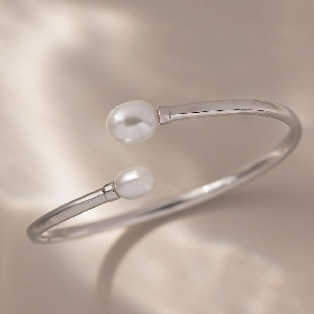 Serenity Pearl Cuff Bracelet Silver 18K Gold Plated