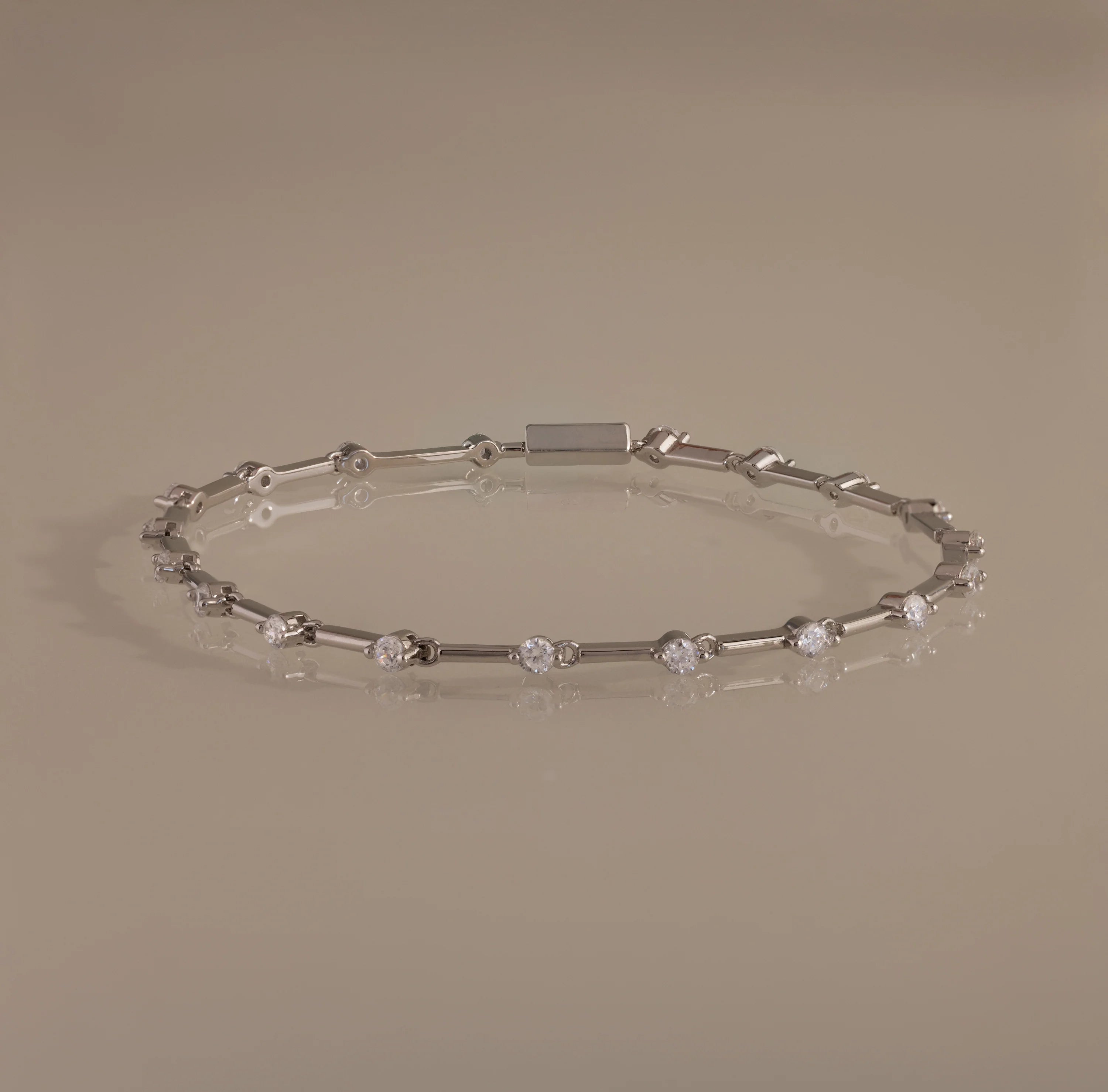 Sprinkle Diamond Tennis Bracelet Silver 18K Gold Plated