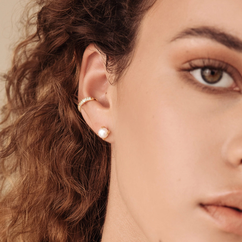 Zoe Pearl Studs Silver 18K Gold Plated