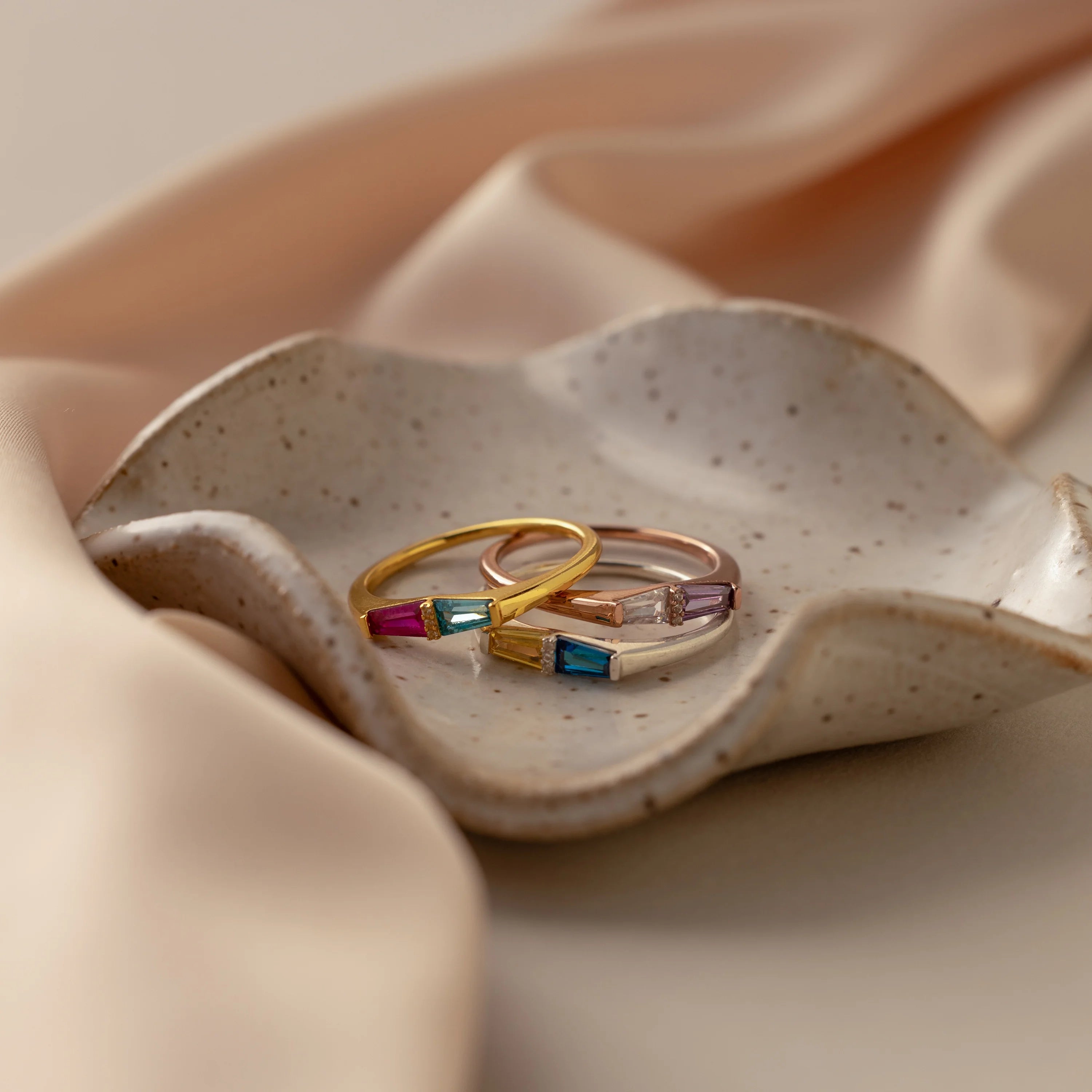 Toi et Moi Tapered Birthstone Ring Silver 18K Gold Plated