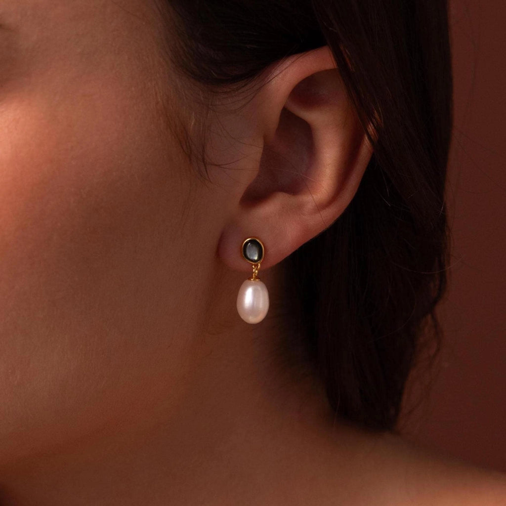 Midnight Pearl Drop Earrings Silver 18K Gold Plated