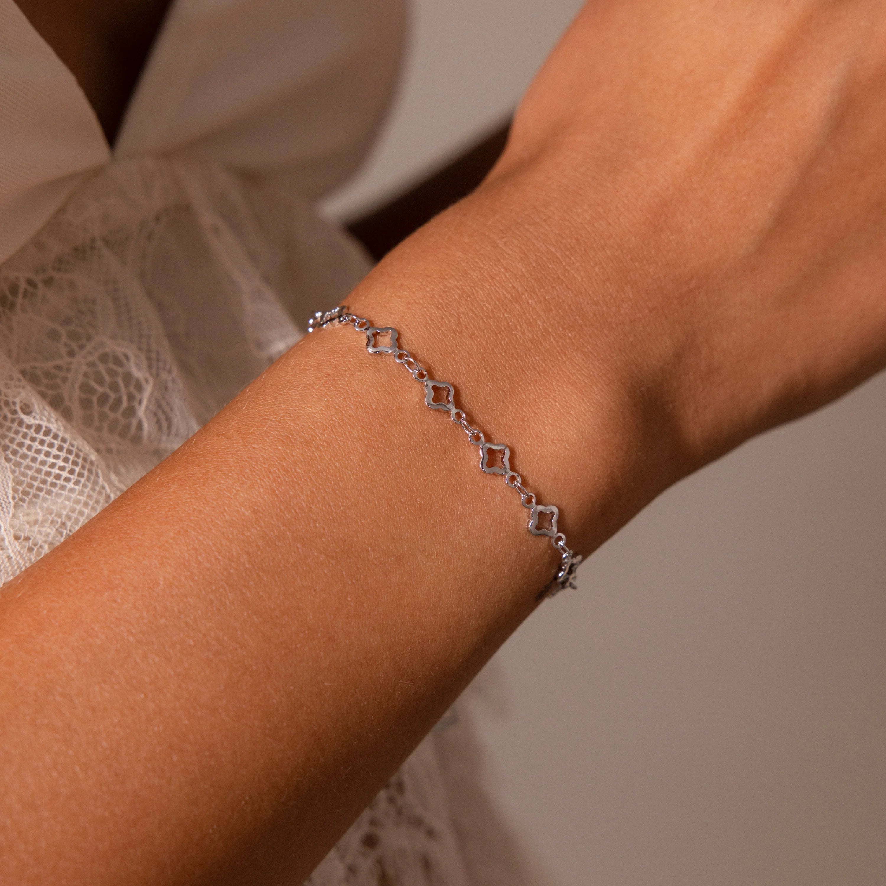 Clover Station Bracelet Silver 18K Gold Plated