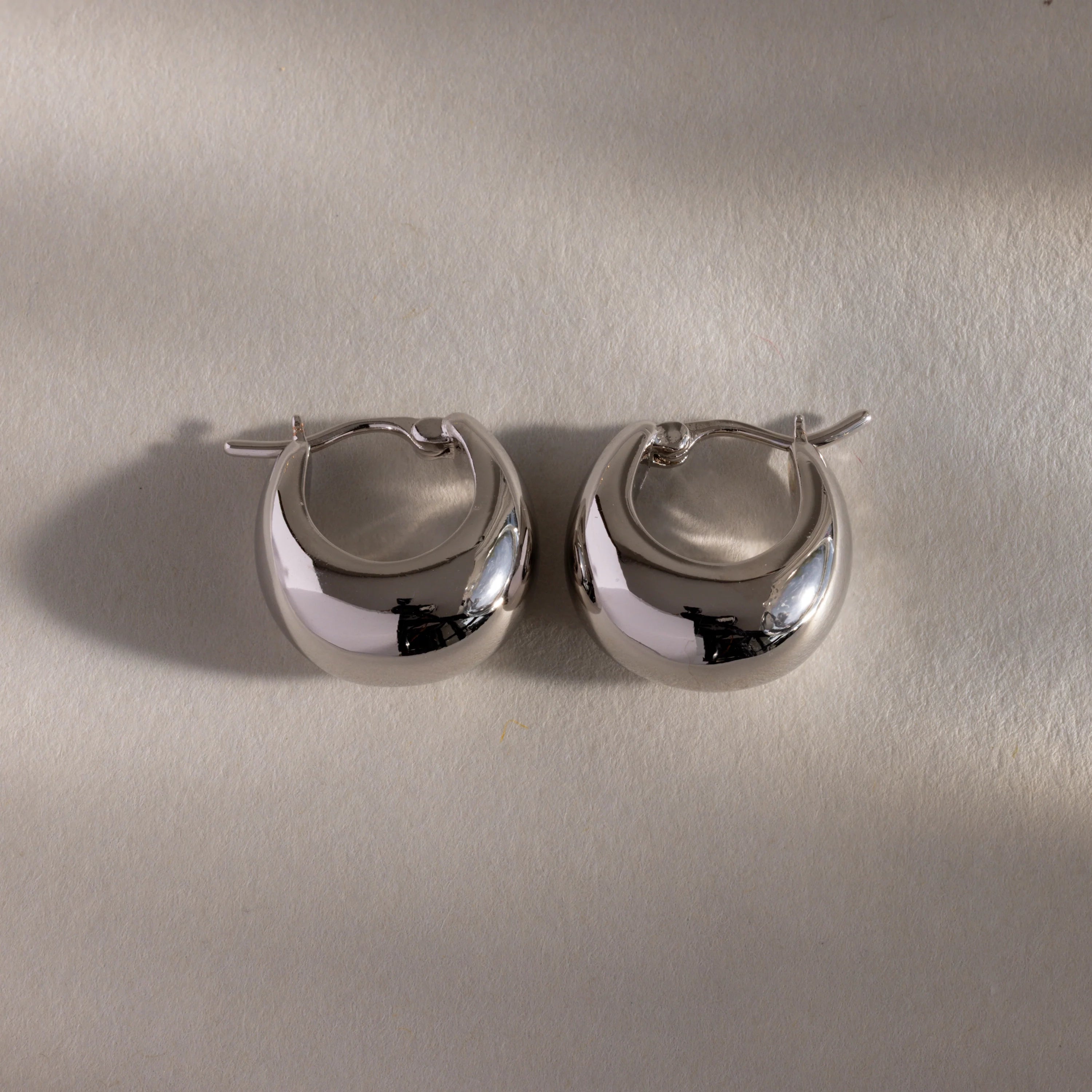 Bold Teardrop Earring Silver 18K Gold Plated