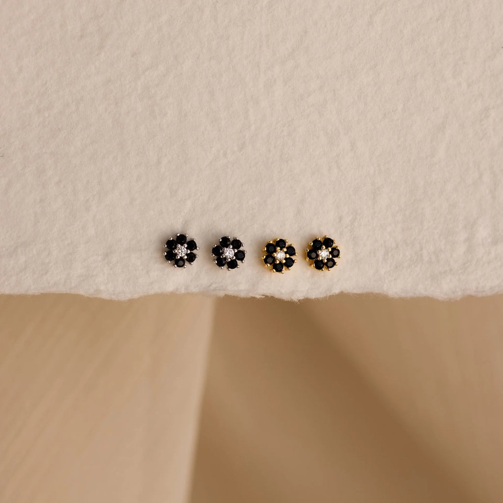 Onyx Flower FlatBack Studs Silver 18K Gold Plated