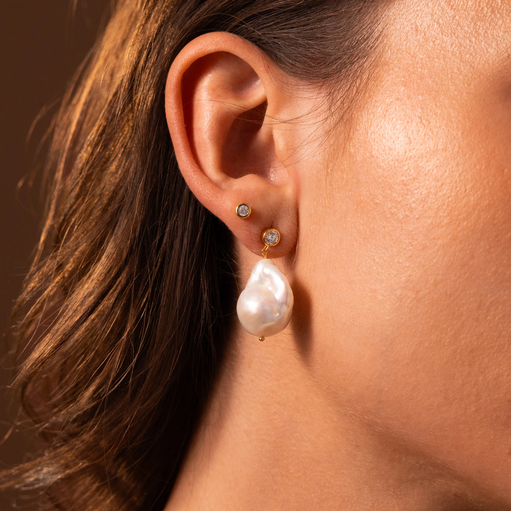 Diamond Baroque Pearl Studs Silver 18K Gold Plated