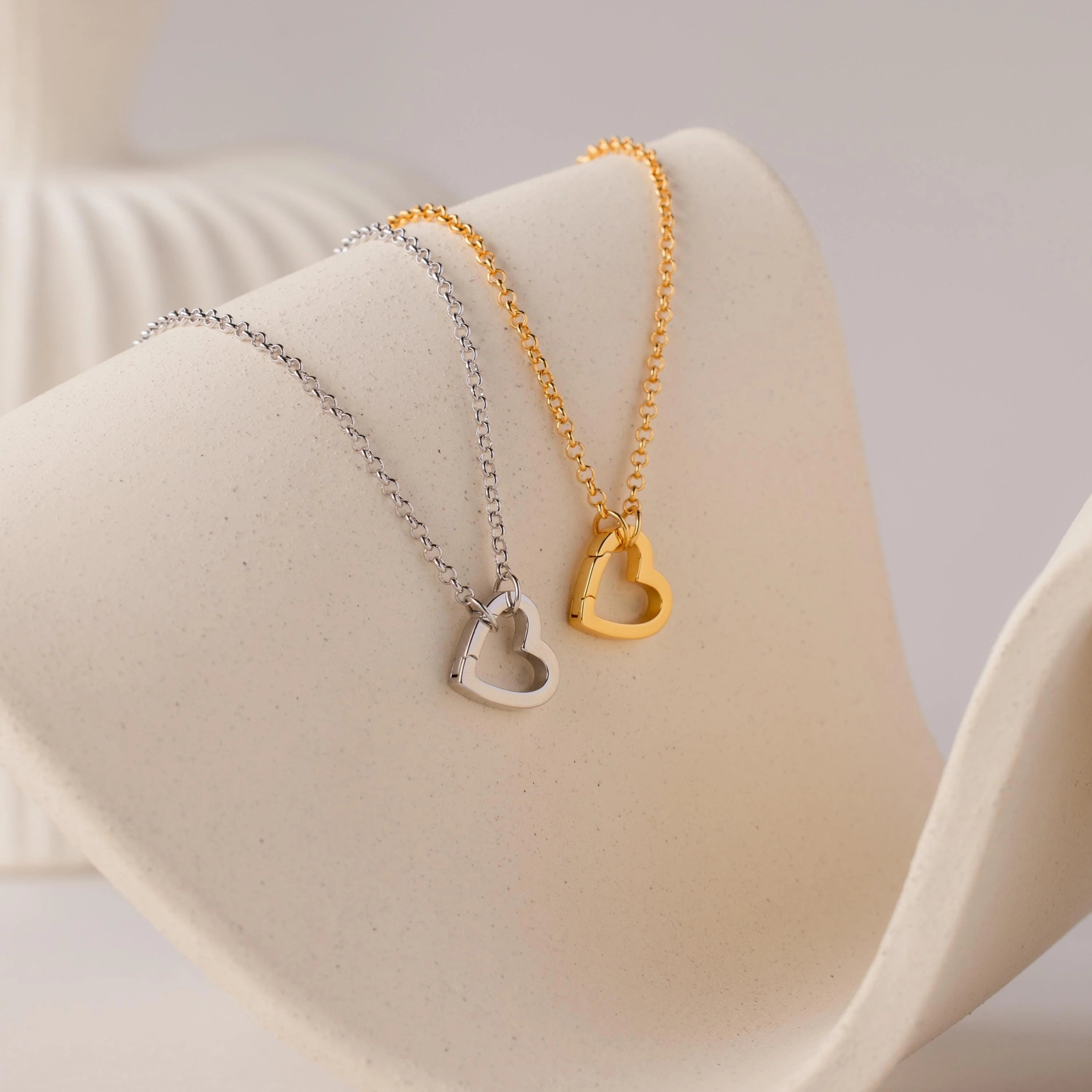 Rolo Heart Clasp Necklace Silver 18K Gold Plated