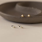Raindrop Pearl Onyx Studs Silver 18K Gold Plated