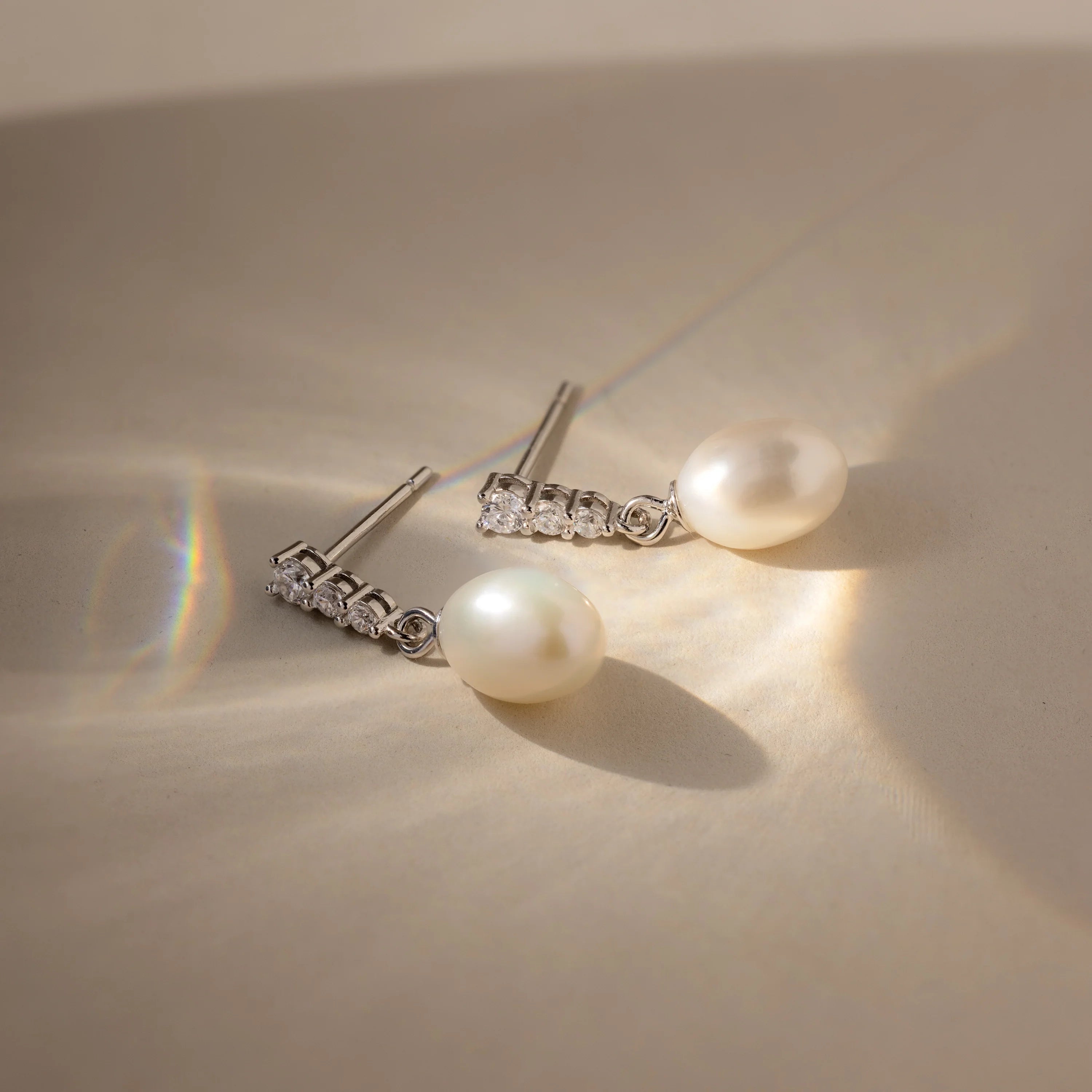Diamond Pearl Droplet Earrings Silver 18K Gold Plated